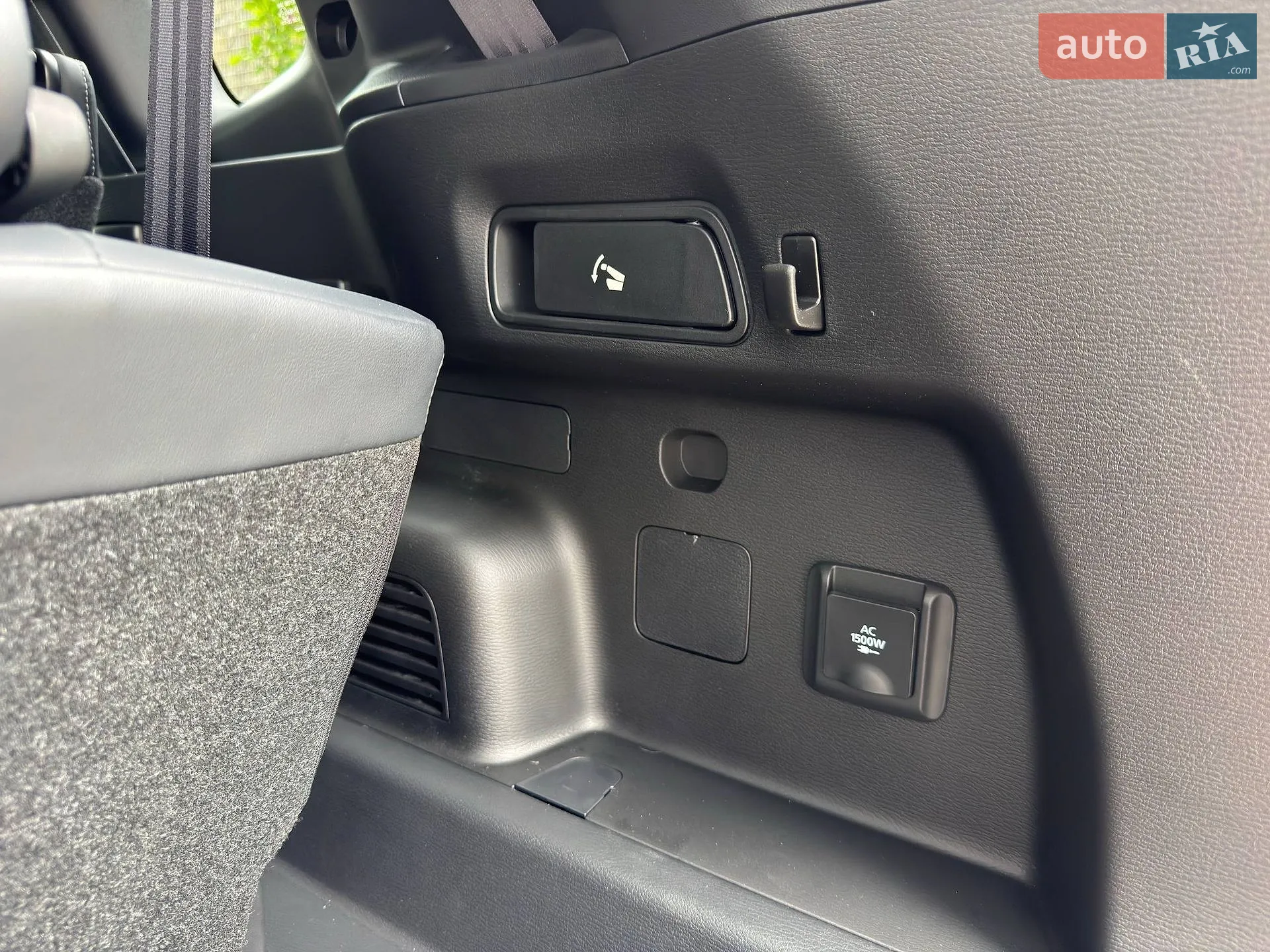2024 Mitsubishi Outlander - мініатюра 21