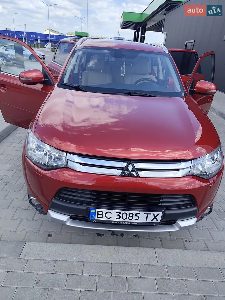 2014 Mitsubishi Outlander - мініатюра 5