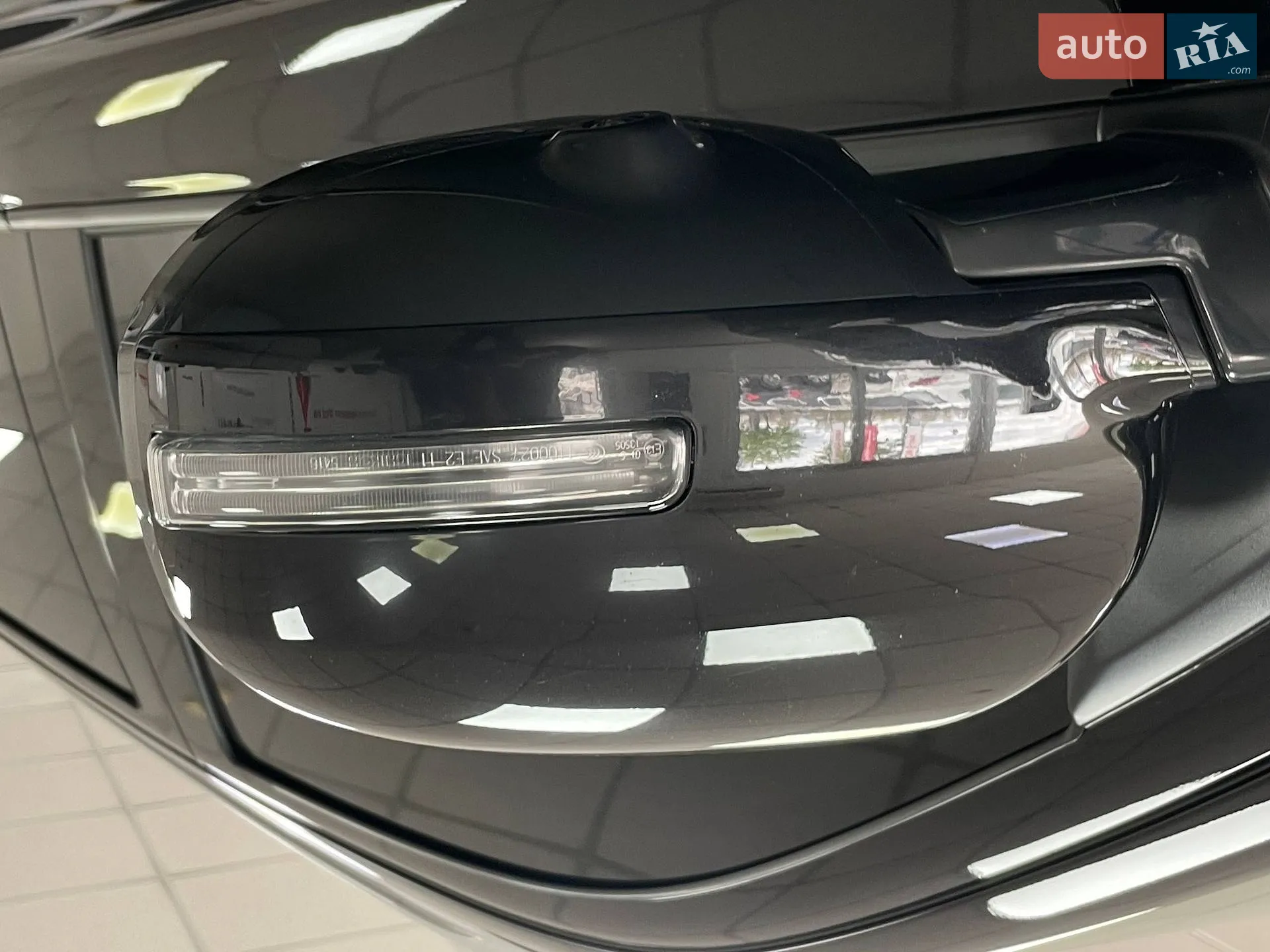 2020 Mitsubishi Outlander - мініатюра 15