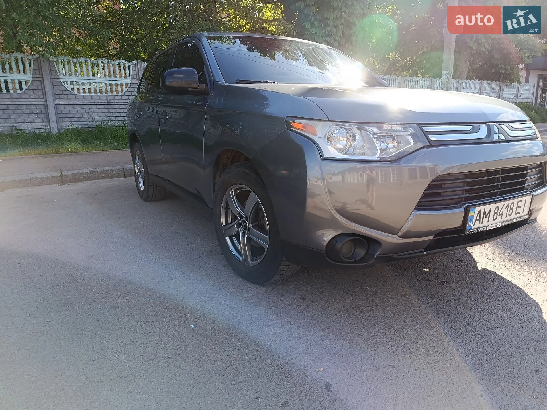 2013 Mitsubishi Outlander - мініатюра 3