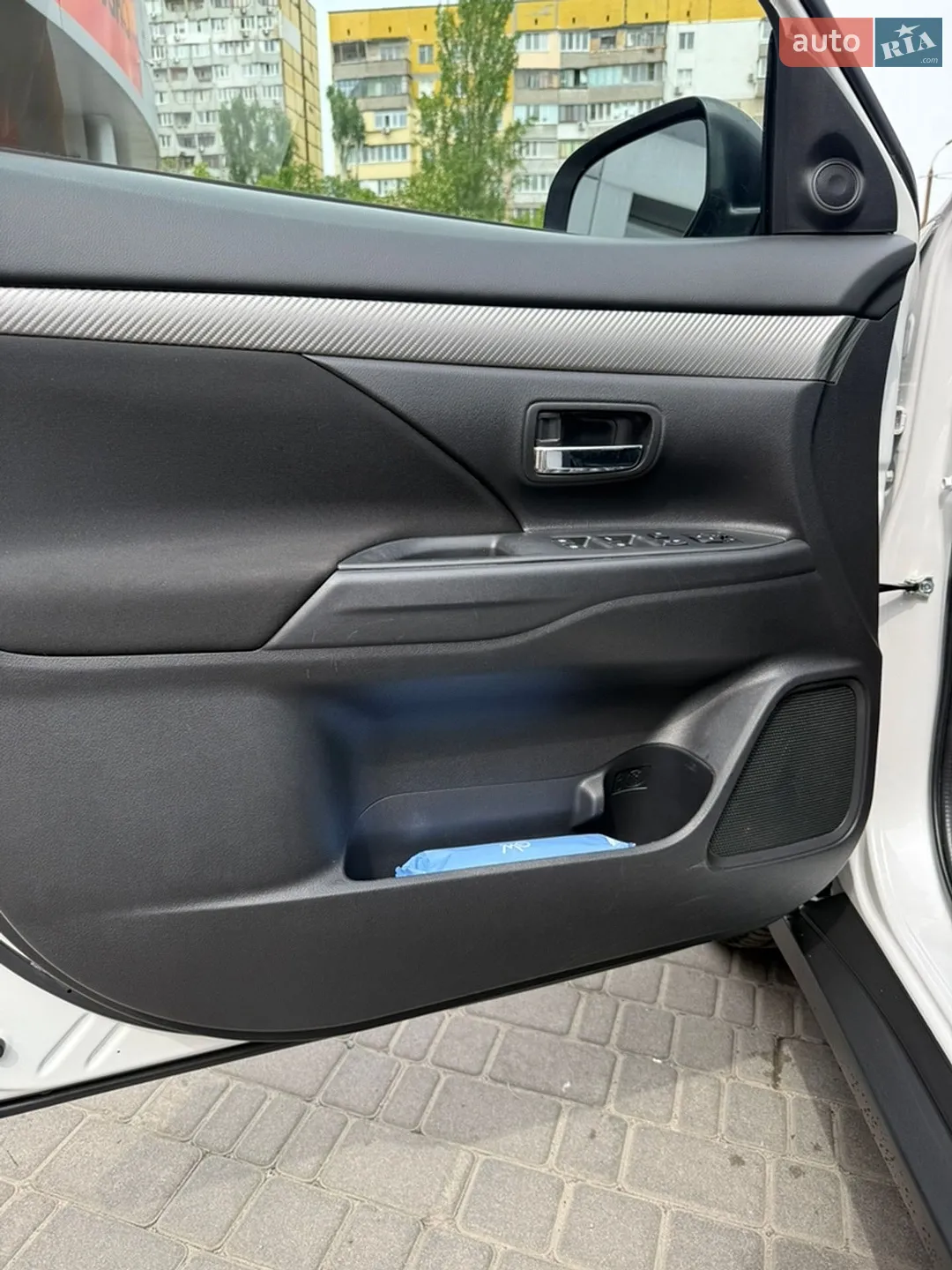 2016 Mitsubishi Outlander - мініатюра 14