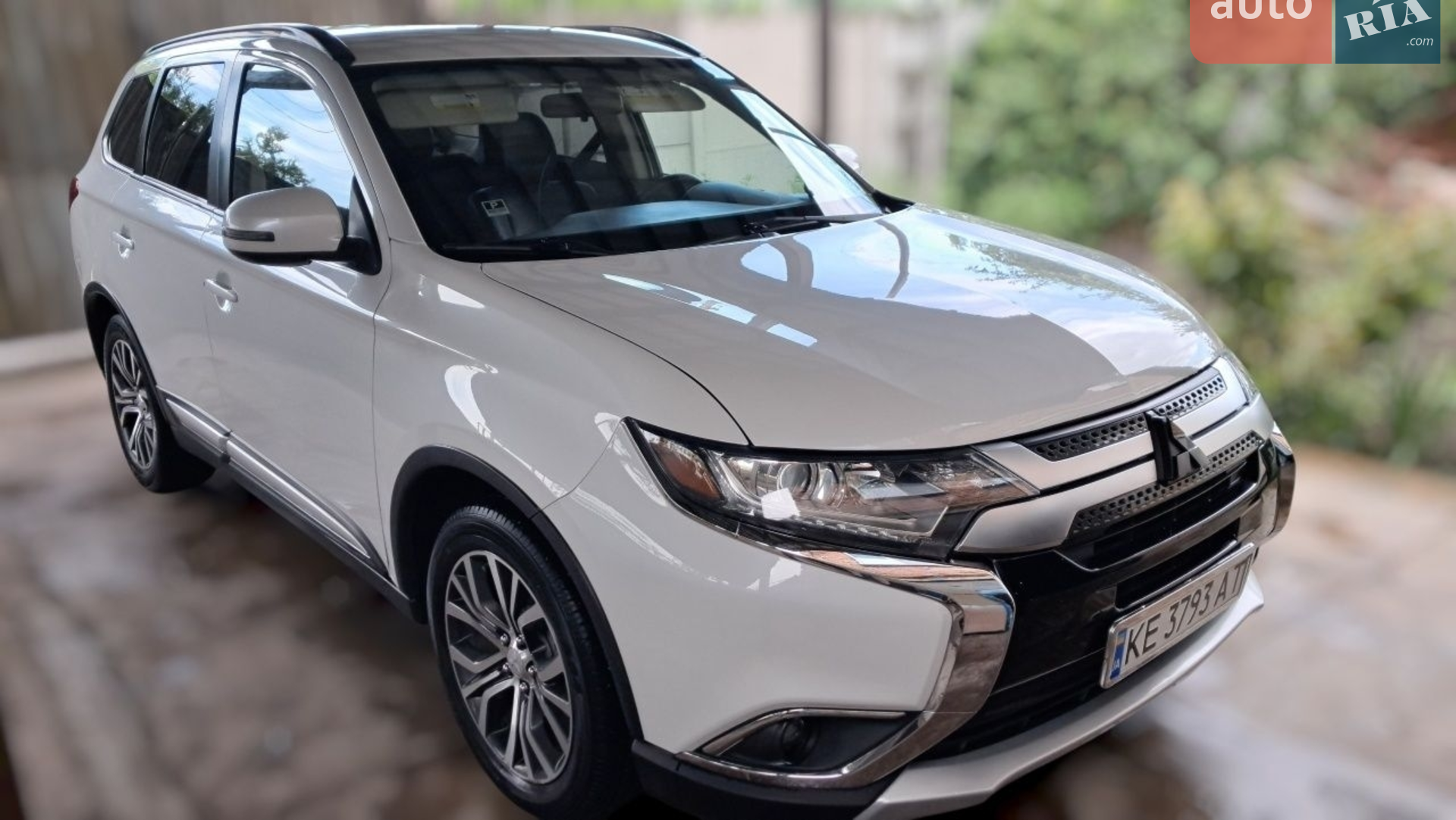 2016 Mitsubishi Outlander - мініатюра 4