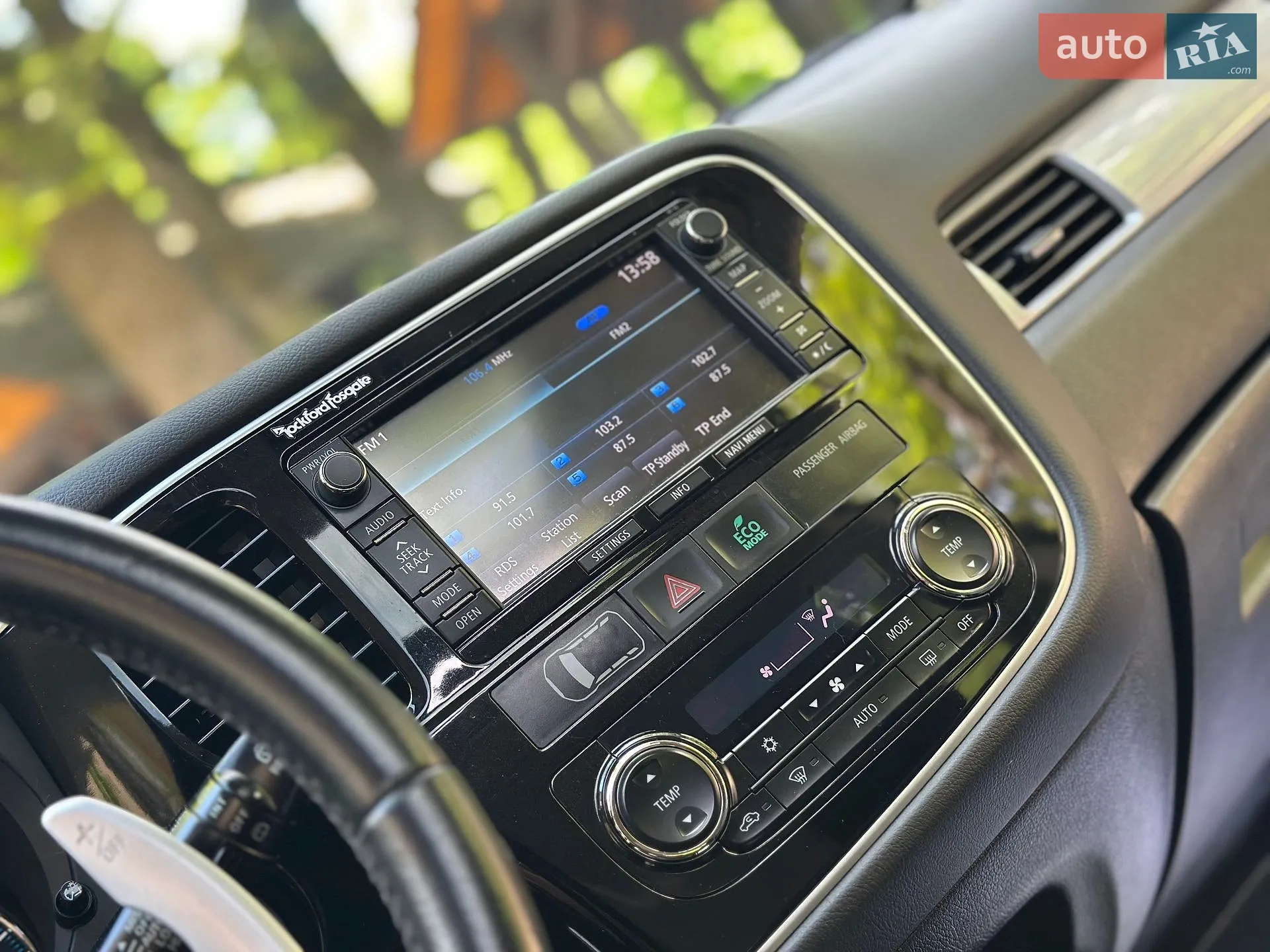 2015 Mitsubishi Outlander - мініатюра 76
