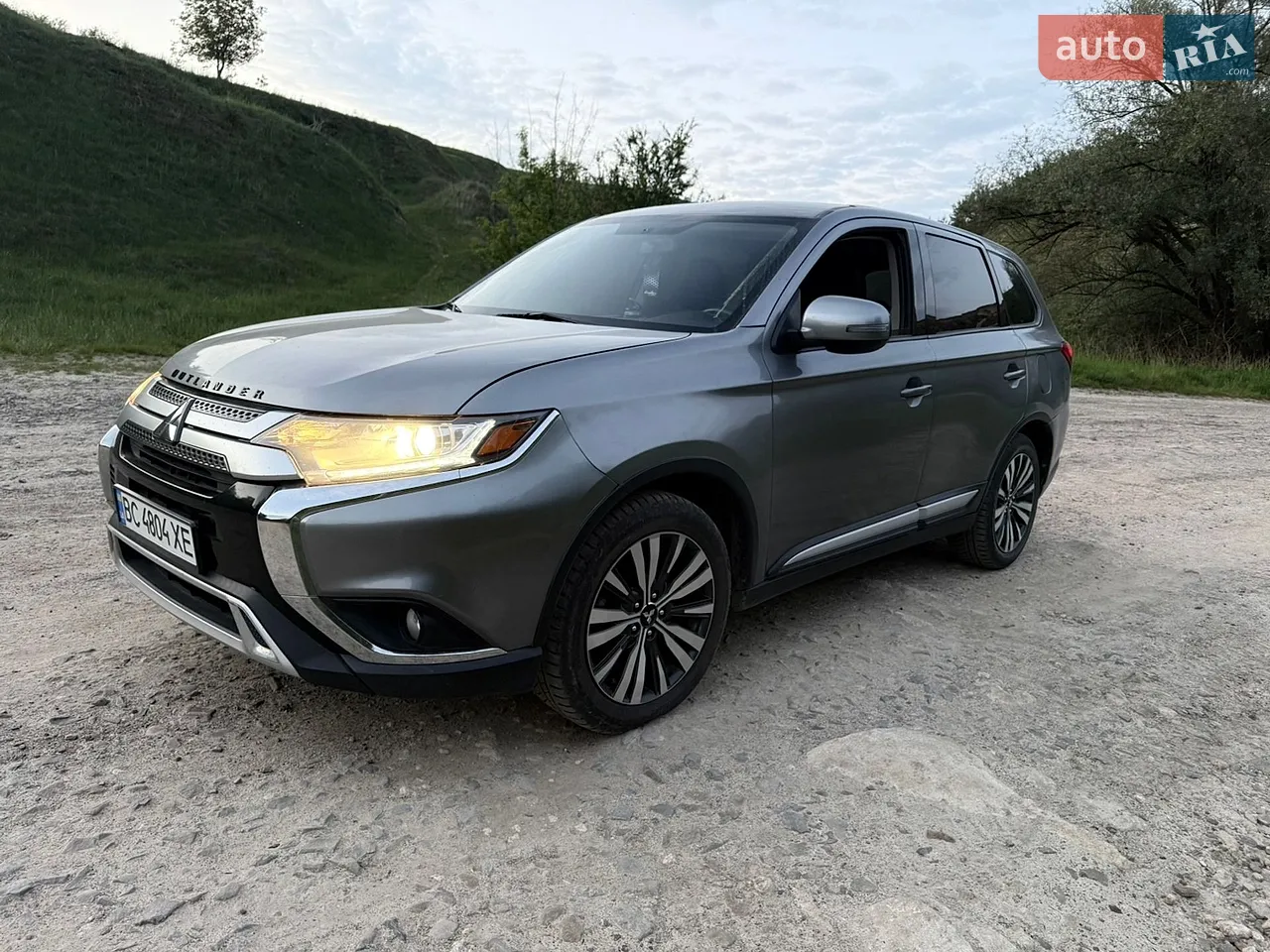 2019 Mitsubishi Outlander - мініатюра 17