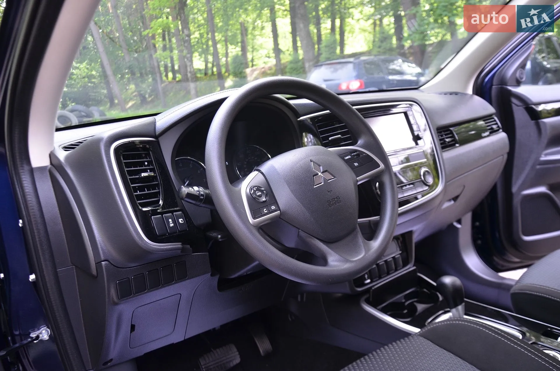 2019 Mitsubishi Outlander - мініатюра 43