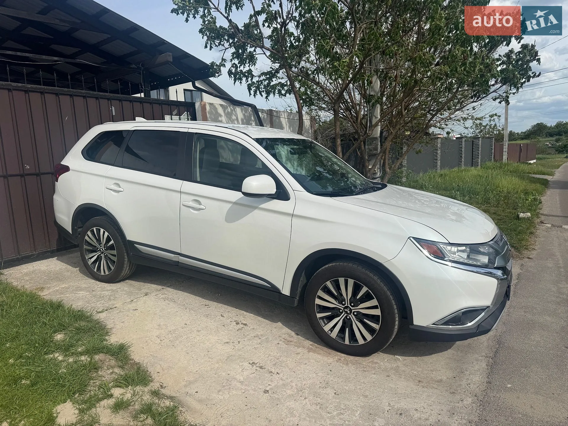 2018 Mitsubishi Outlander - мініатюра 8