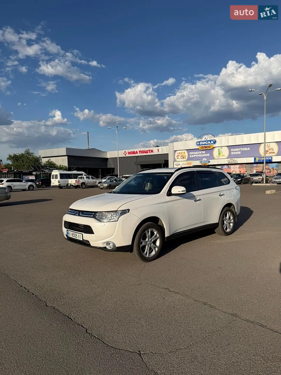 2013 Mitsubishi Outlander - мініатюра 12