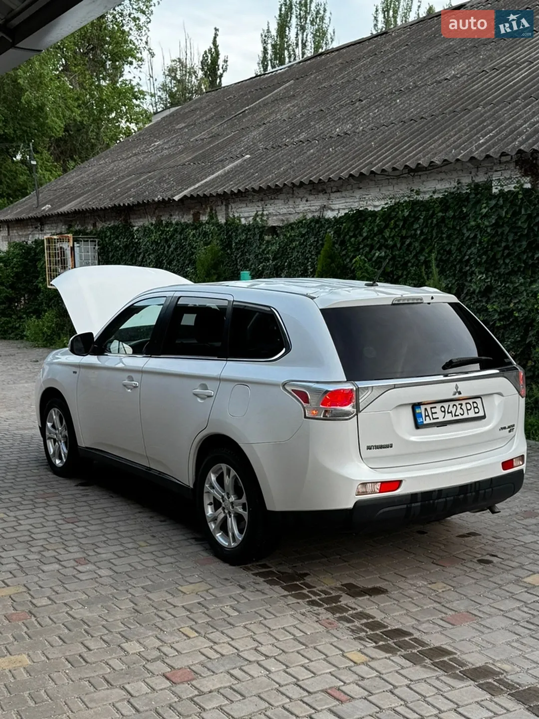 2013 Mitsubishi Outlander - мініатюра 12
