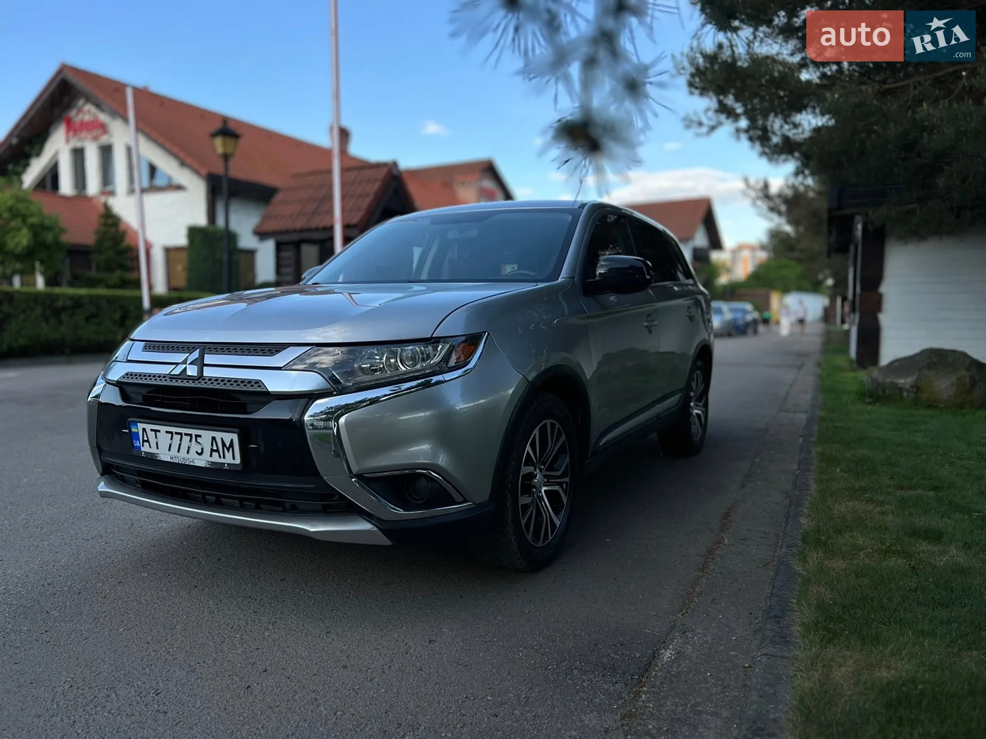 2018 Mitsubishi Outlander - мініатюра 7