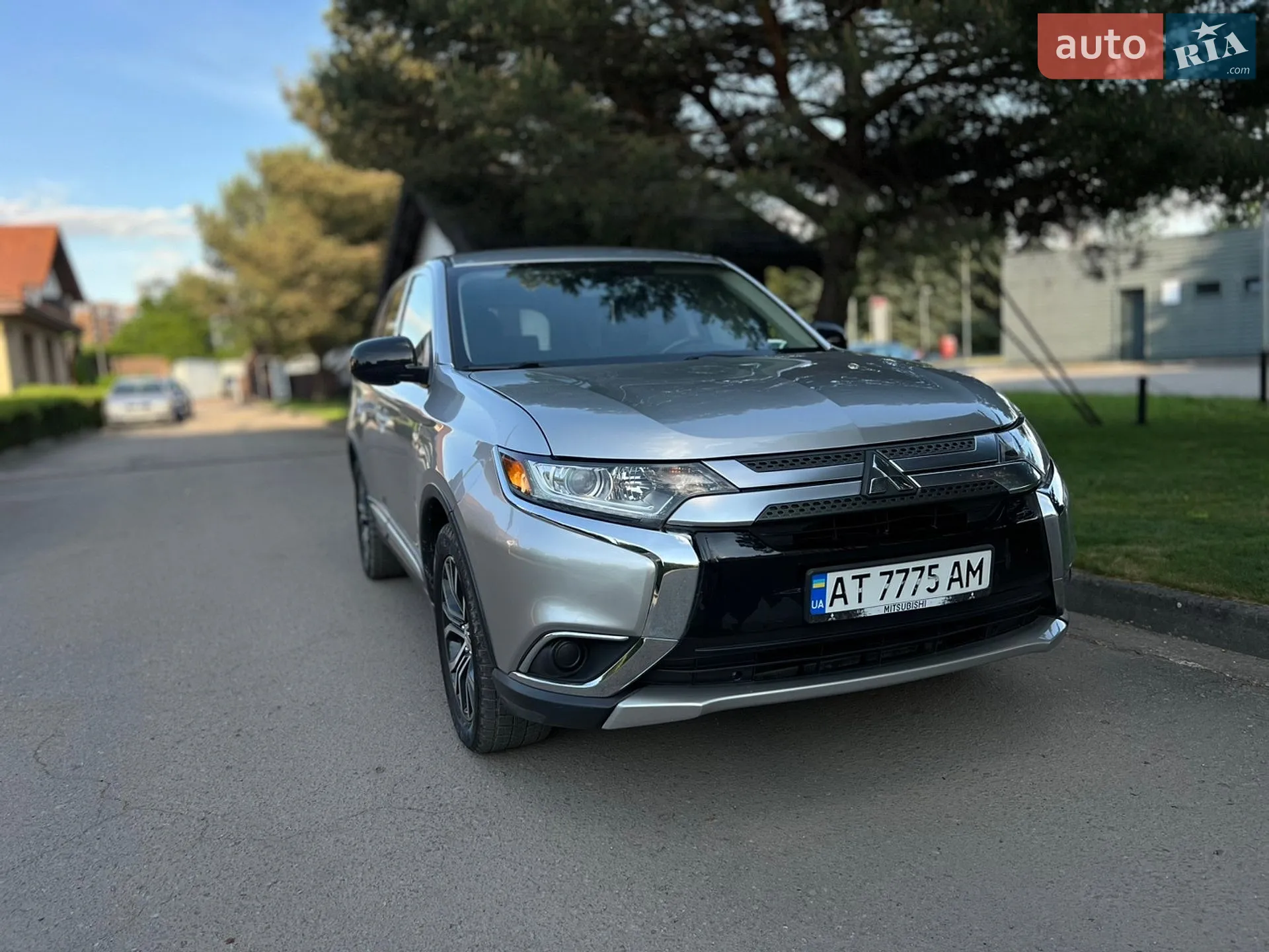 2018 Mitsubishi Outlander - мініатюра 15