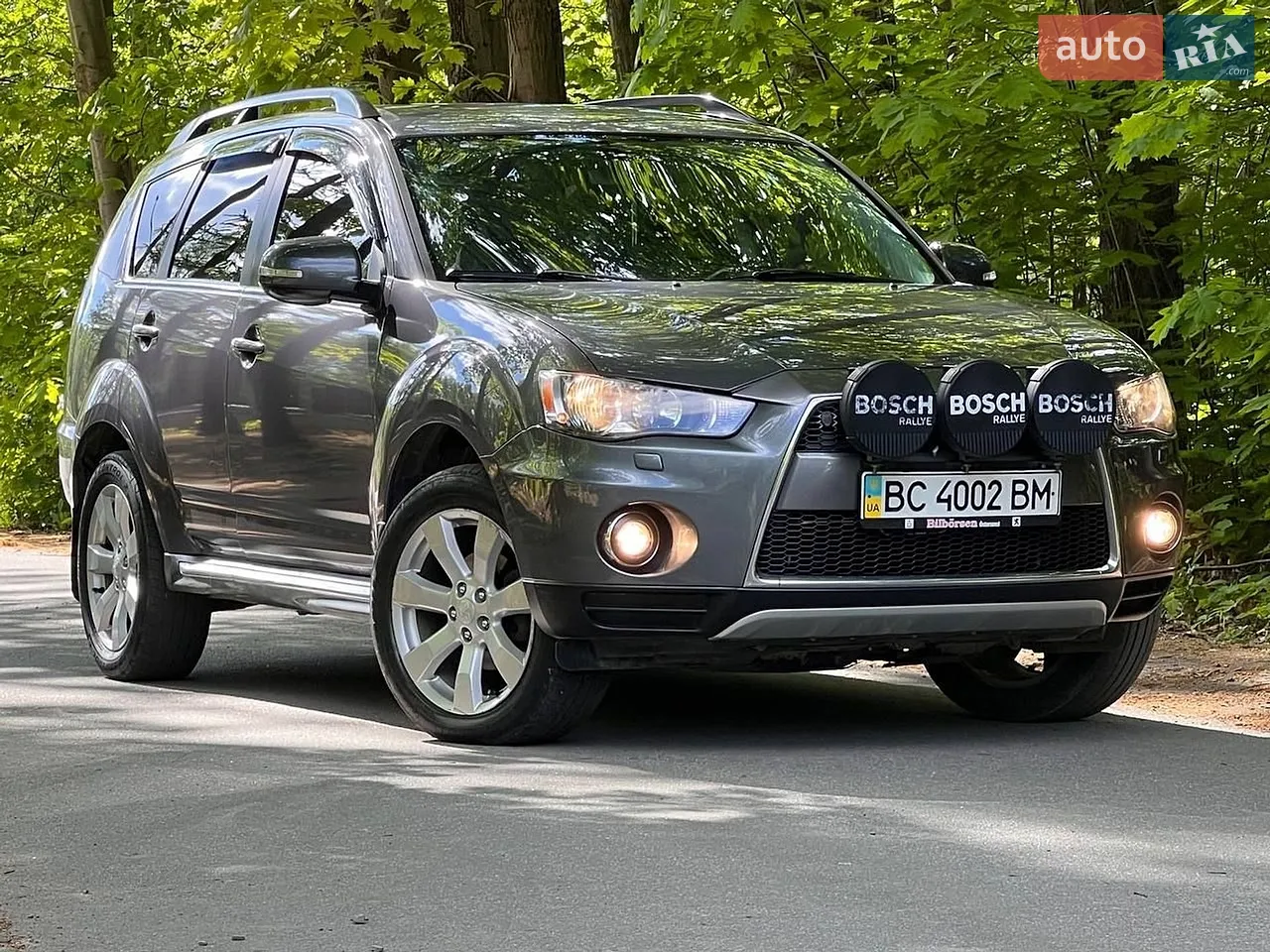 2010 Mitsubishi Outlander - мініатюра 14