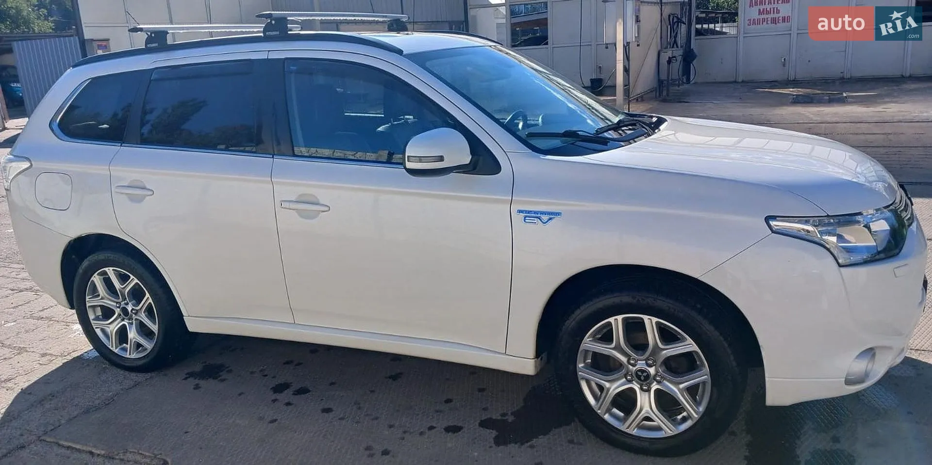 2014 Mitsubishi Outlander - мініатюра 5