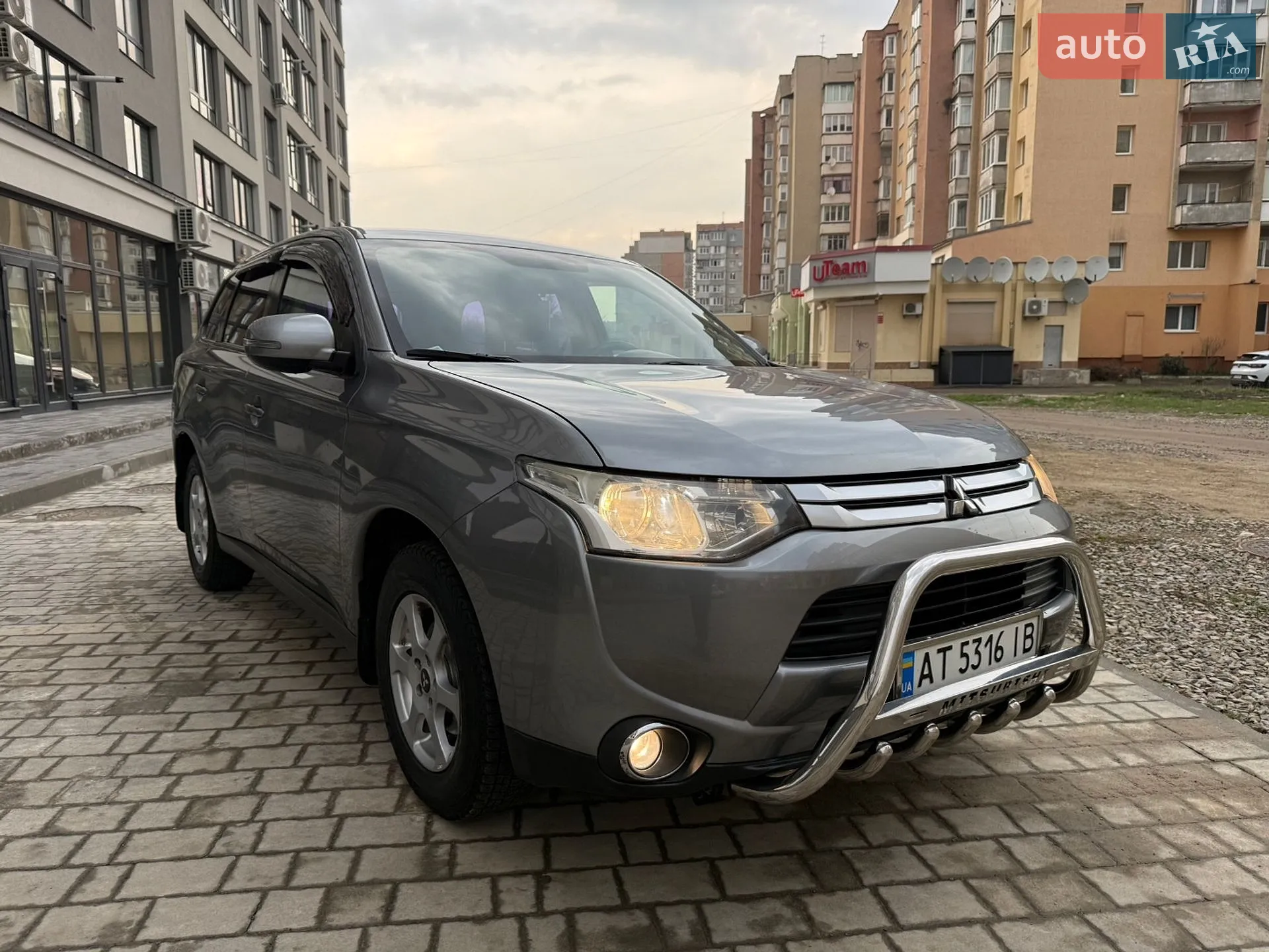 2014 Mitsubishi Outlander - мініатюра 15
