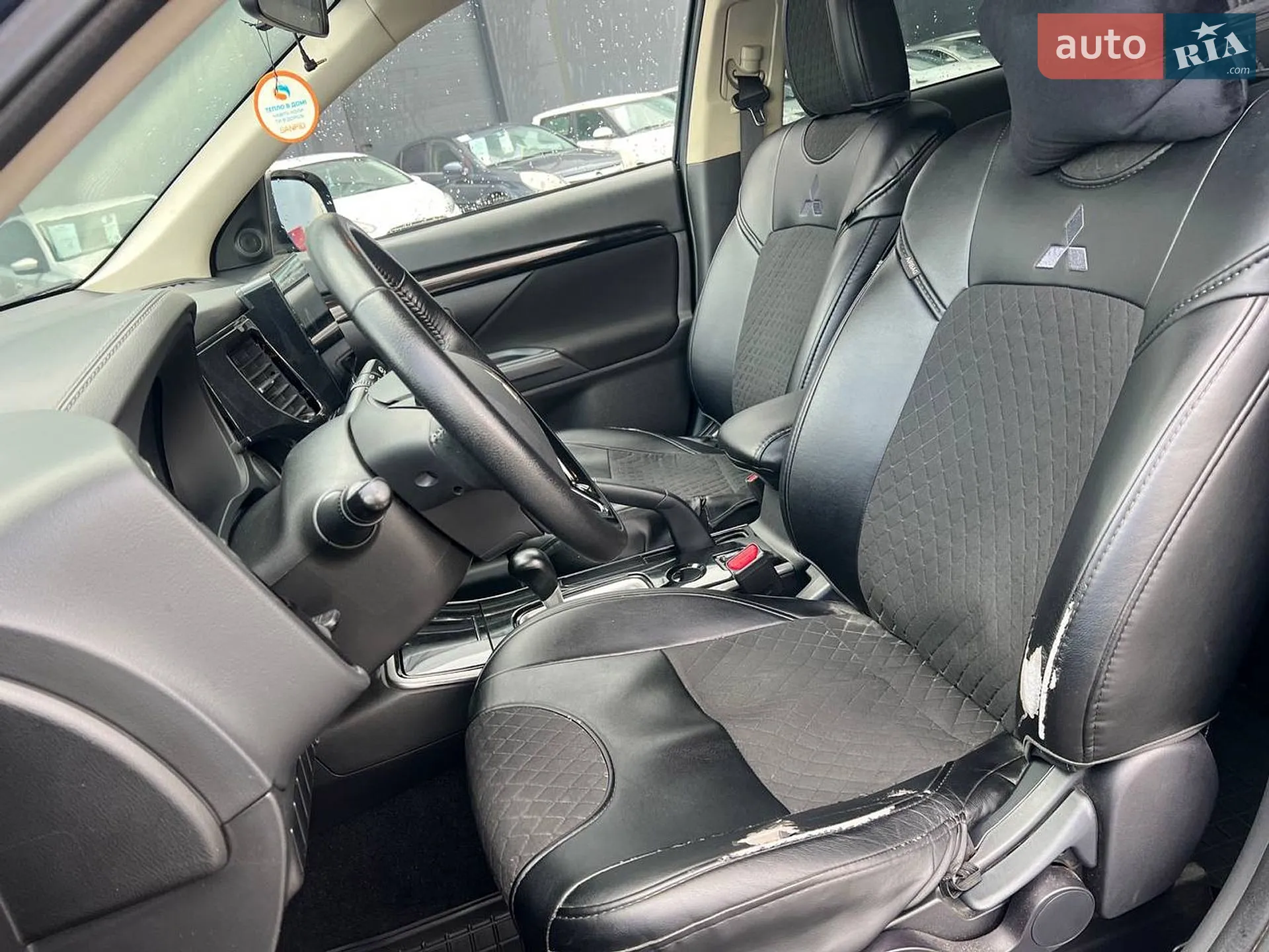 2019 Mitsubishi Outlander - мініатюра 20