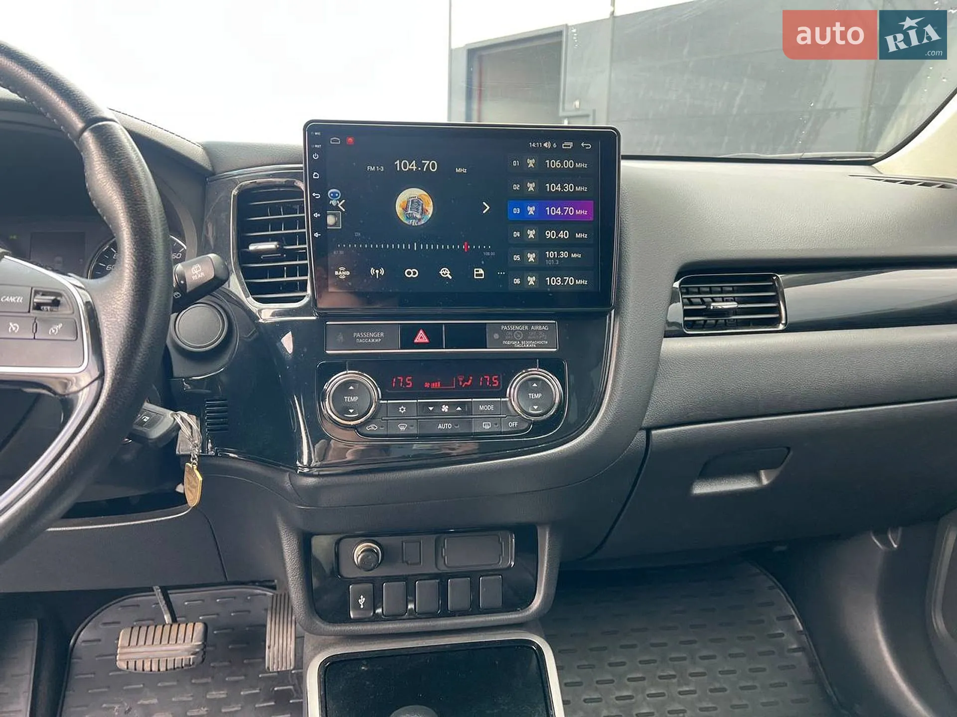 2019 Mitsubishi Outlander - мініатюра 28