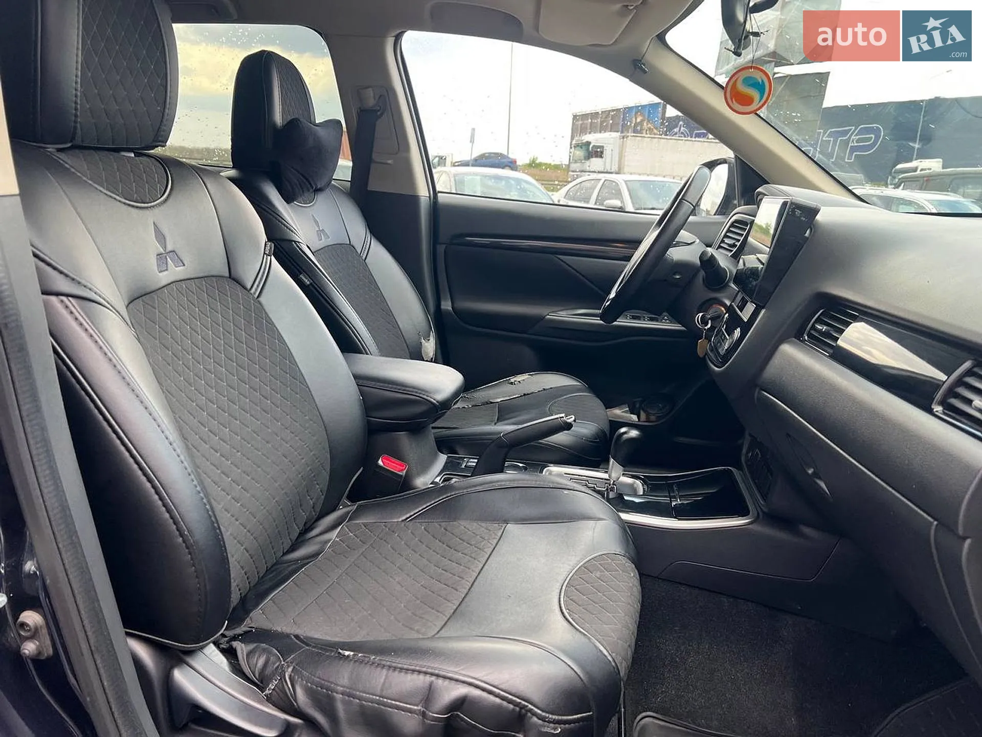 2019 Mitsubishi Outlander - мініатюра 41