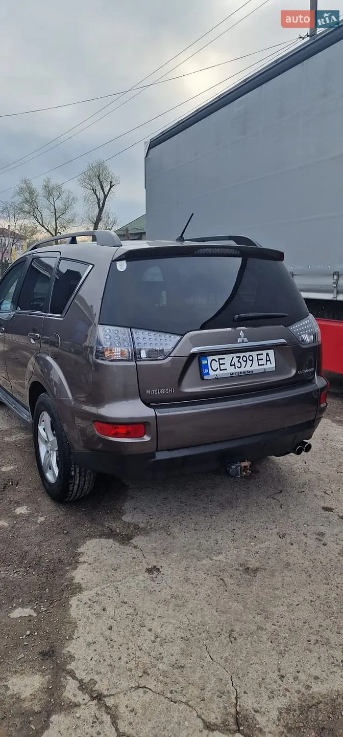 2011 Mitsubishi Outlander - мініатюра 24