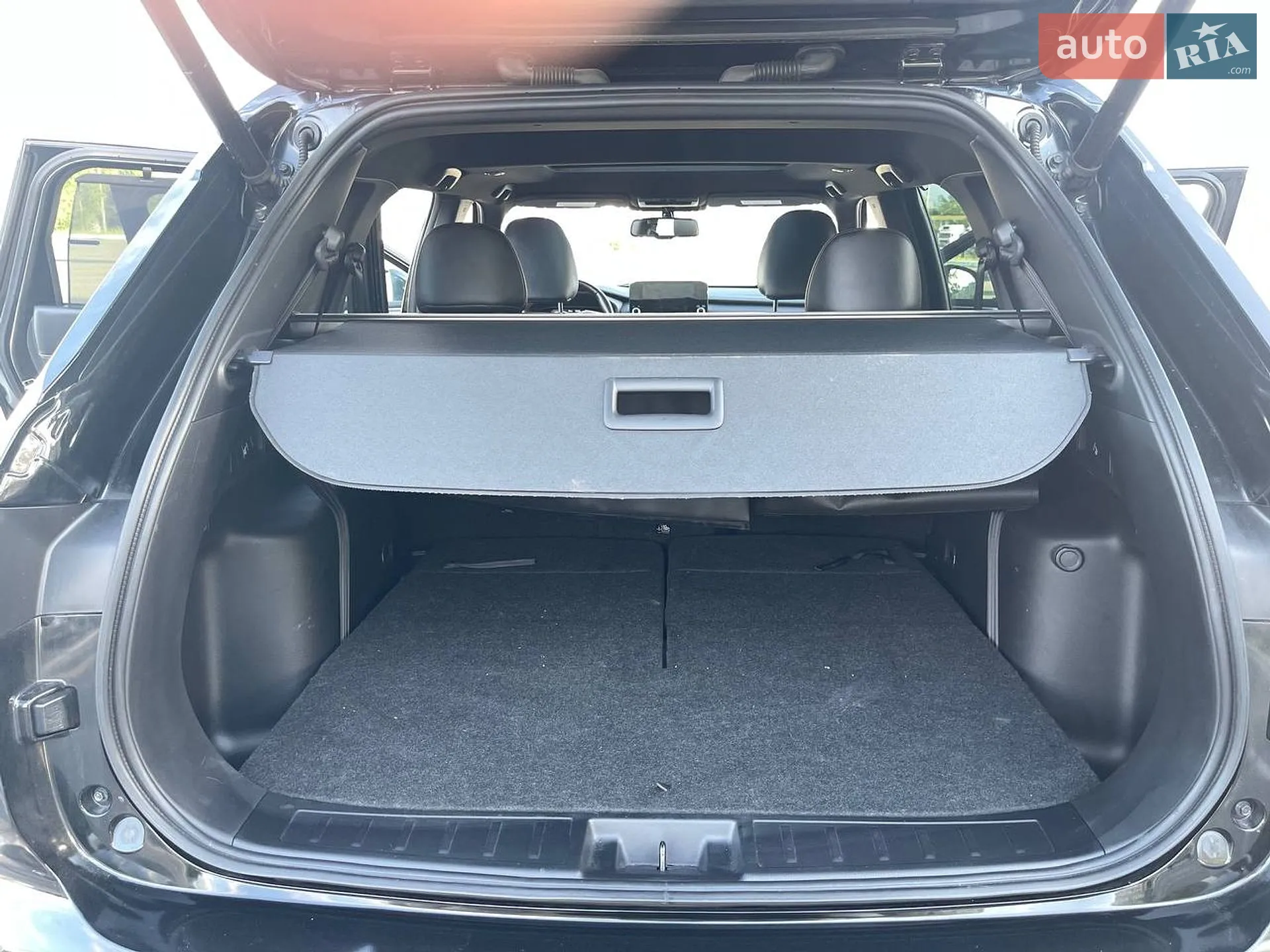 2021 Mitsubishi Outlander - мініатюра 21