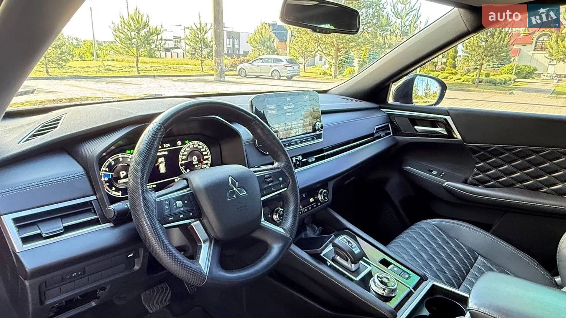 2023 Mitsubishi Outlander - мініатюра 44