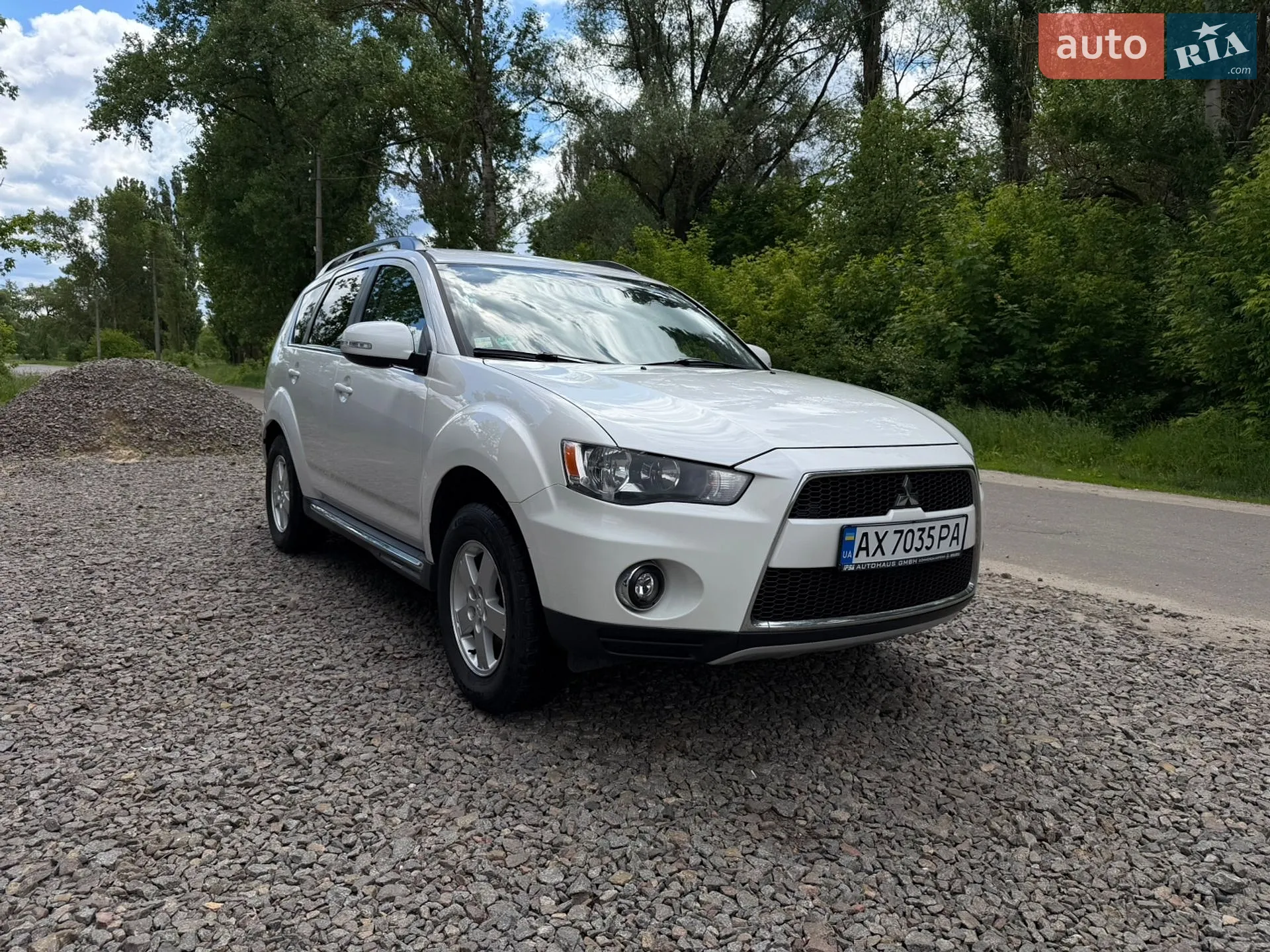 2010 Mitsubishi Outlander - мініатюра 2