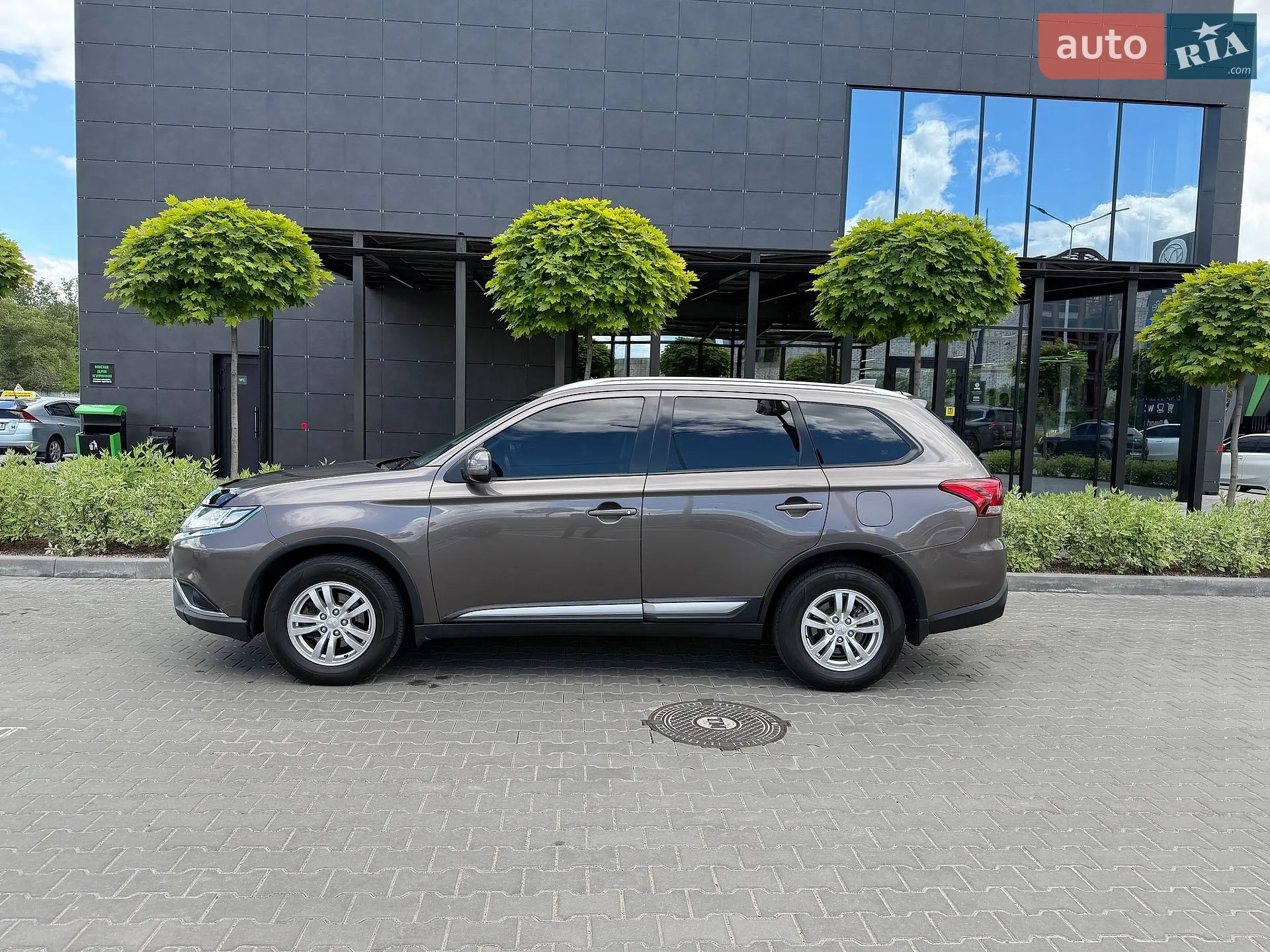 2018 Mitsubishi Outlander - мініатюра 7