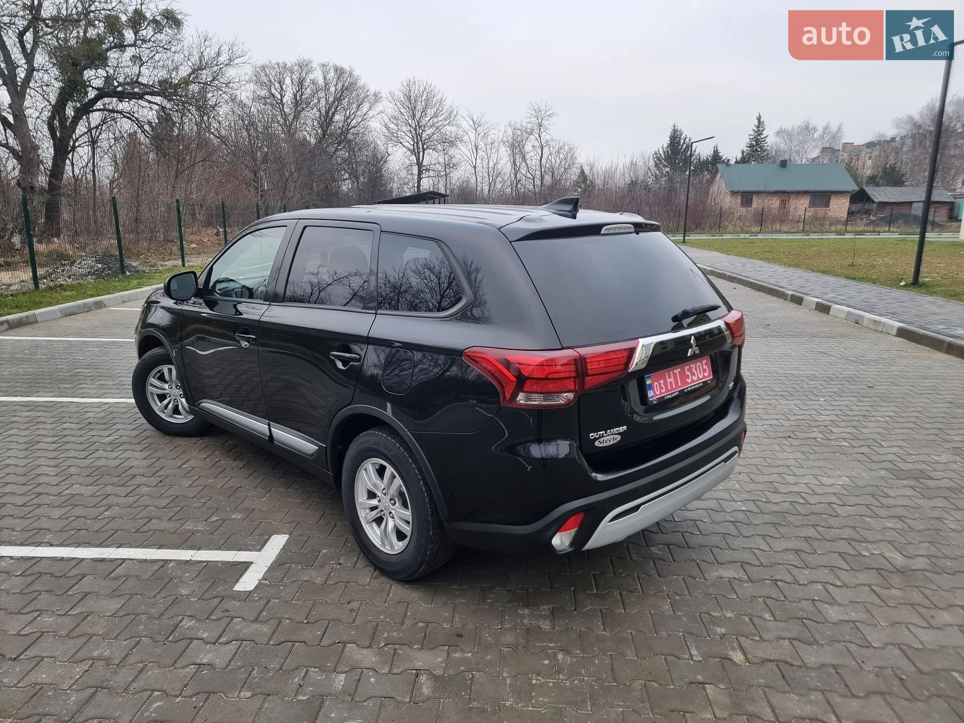 2020 Mitsubishi Outlander - мініатюра 8