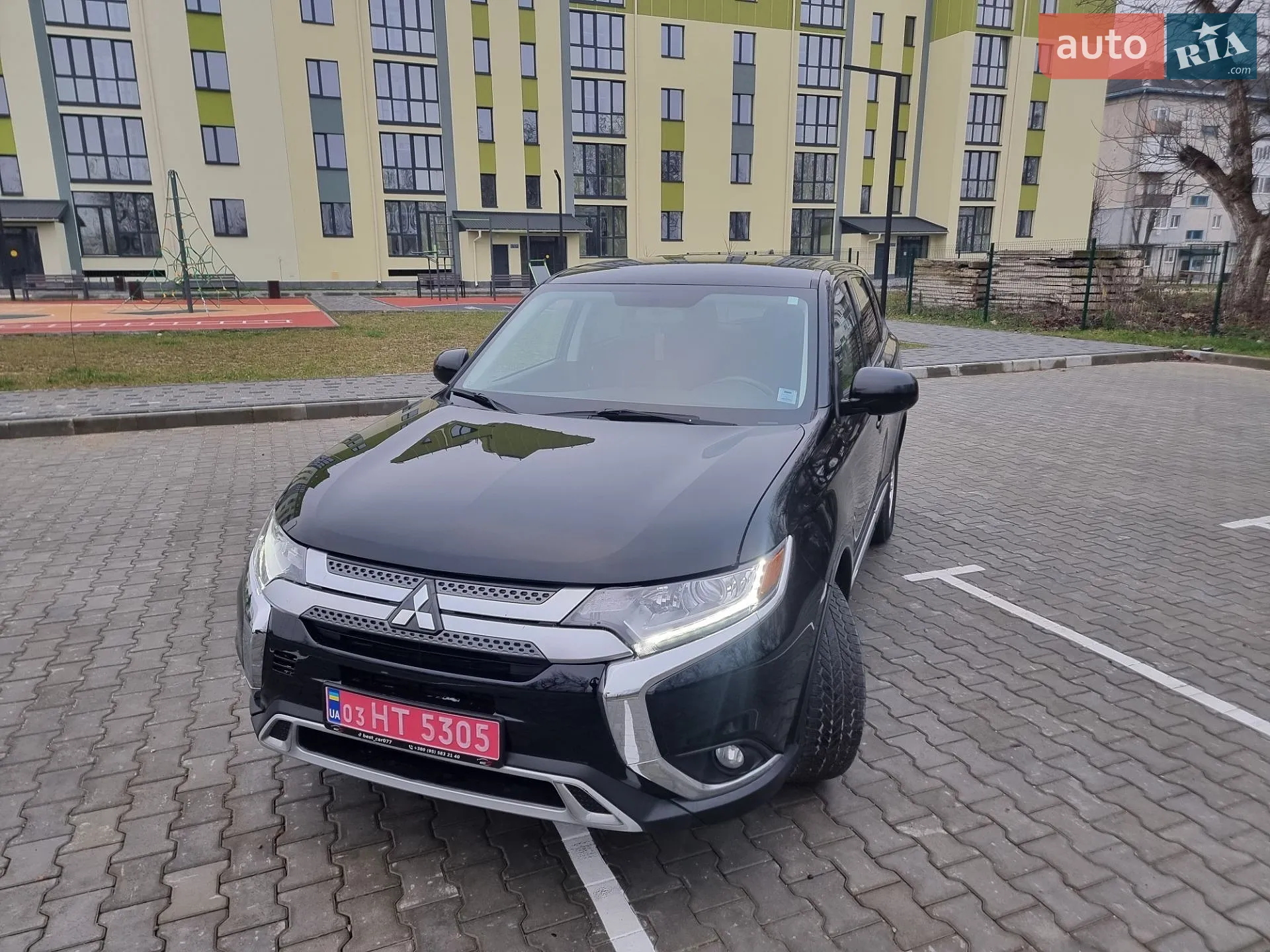 2020 Mitsubishi Outlander - мініатюра 4