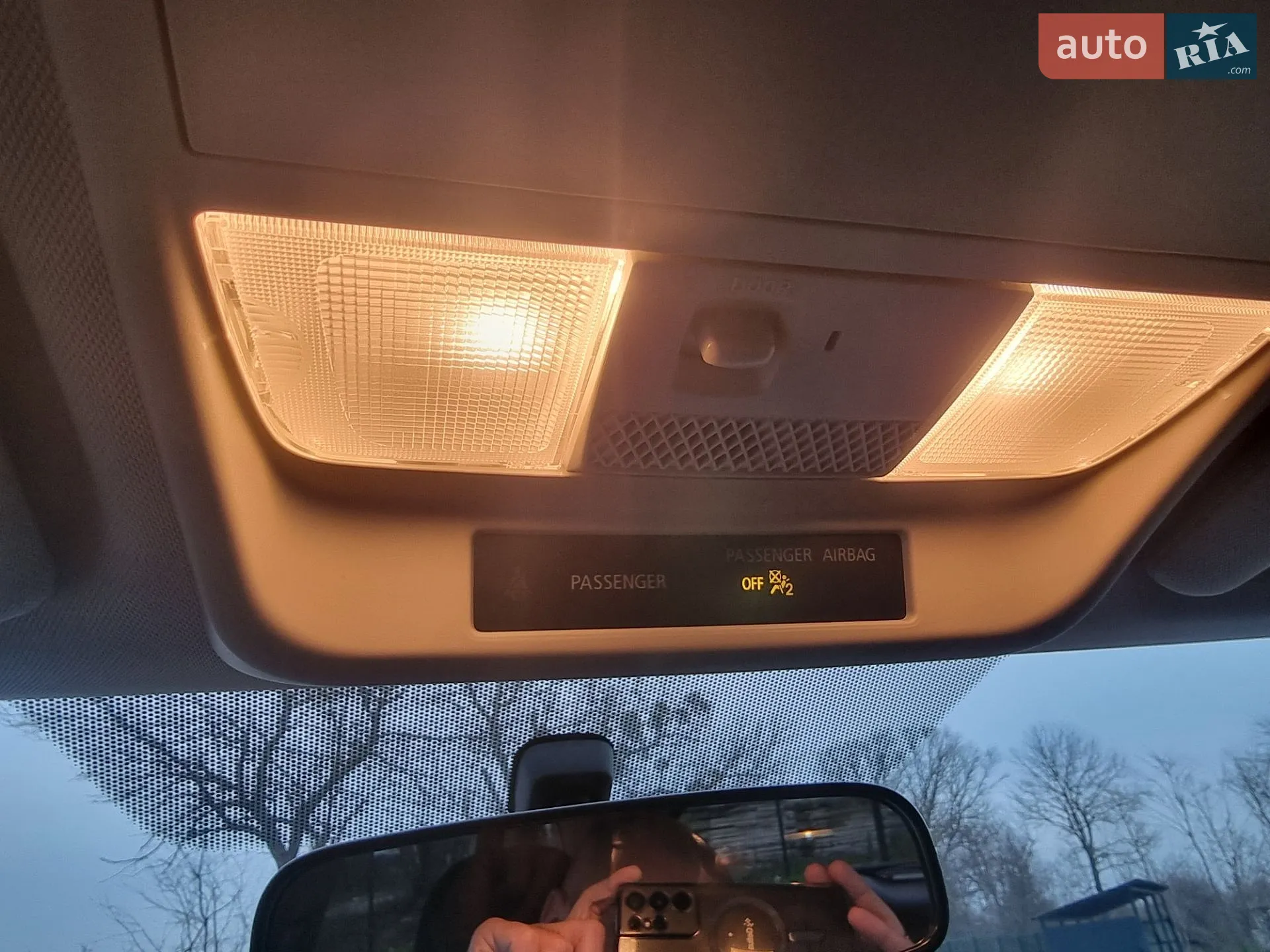2020 Mitsubishi Outlander - мініатюра 27