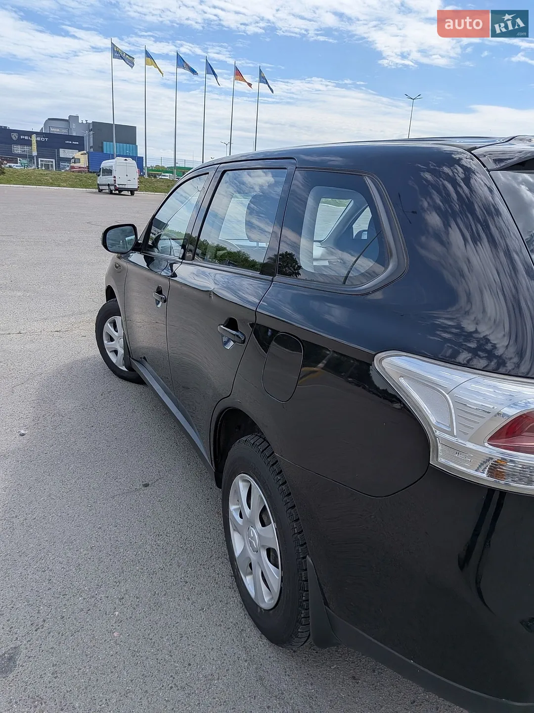 2012 Mitsubishi Outlander - мініатюра 3