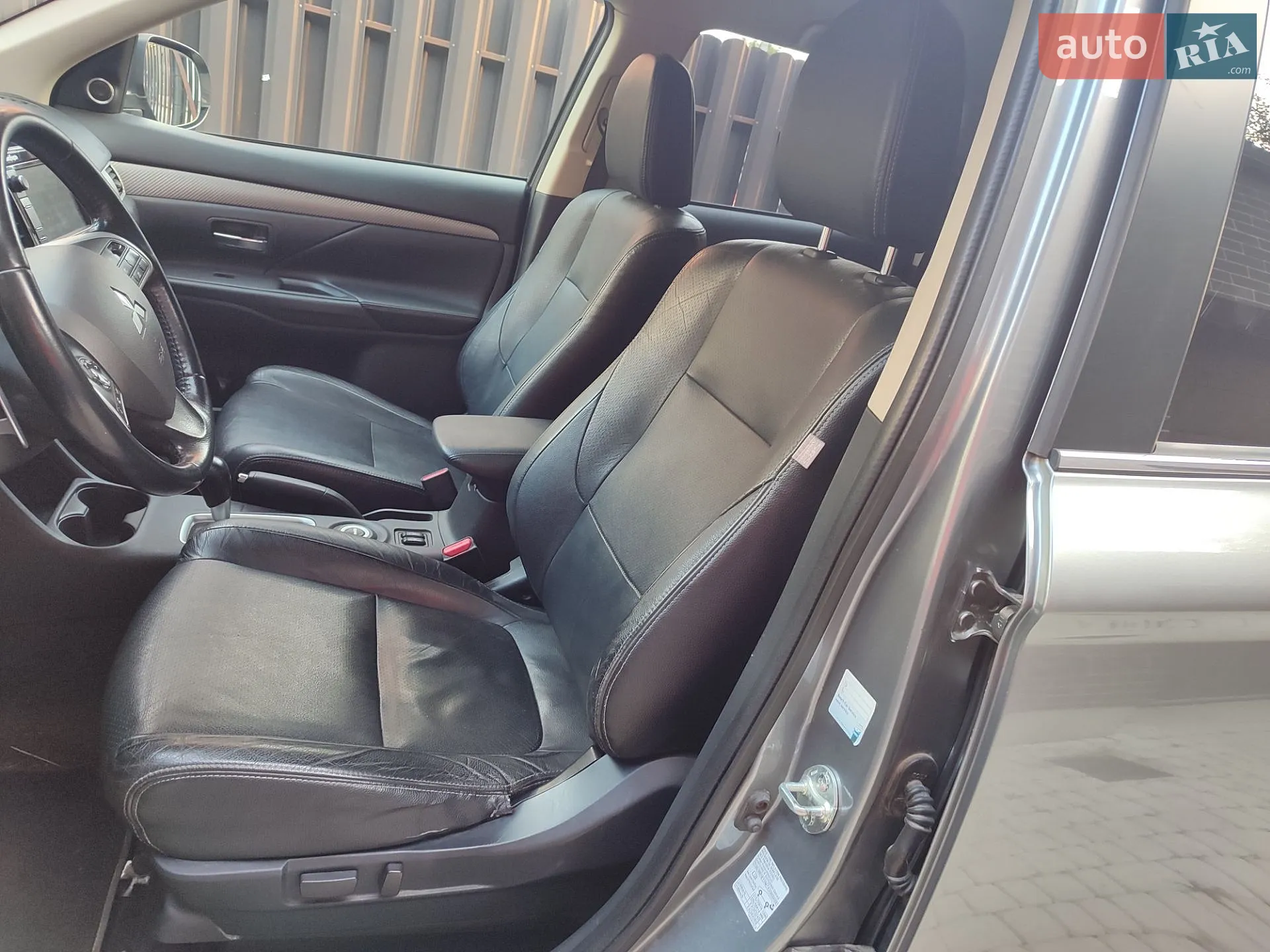 2013 Mitsubishi Outlander - мініатюра 14
