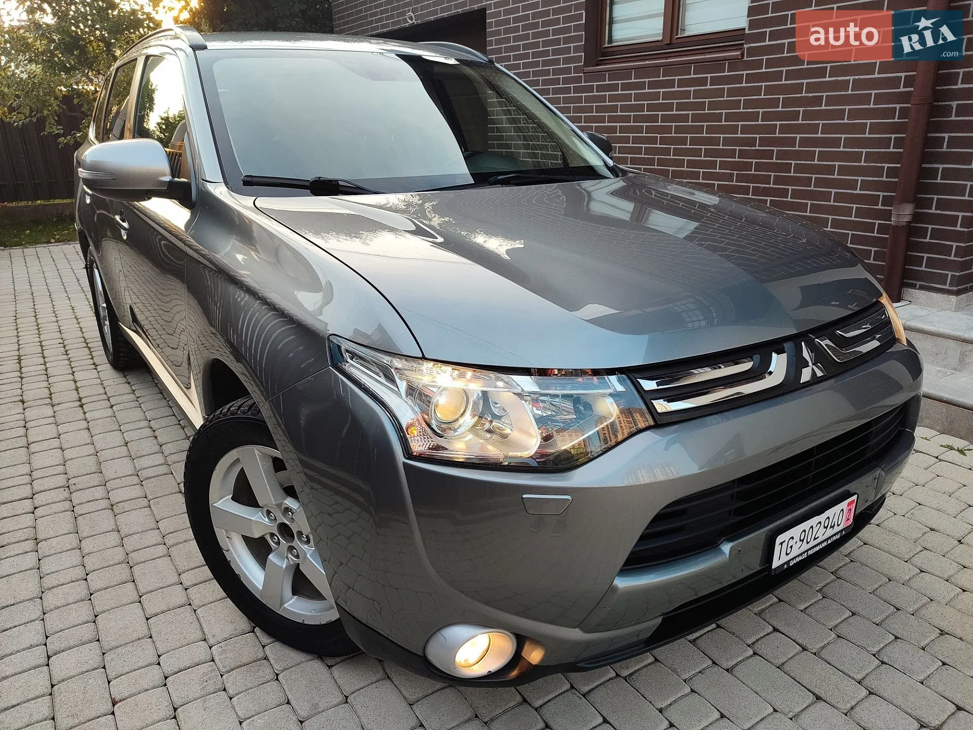 2013 Mitsubishi Outlander - мініатюра 16