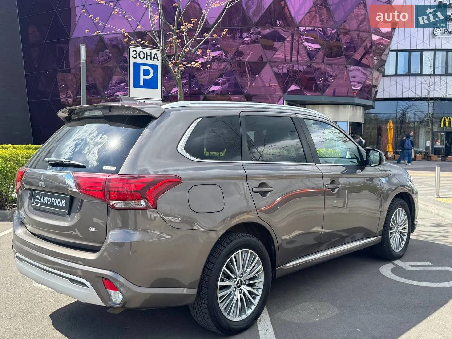 2019 Mitsubishi Outlander - мініатюра 7