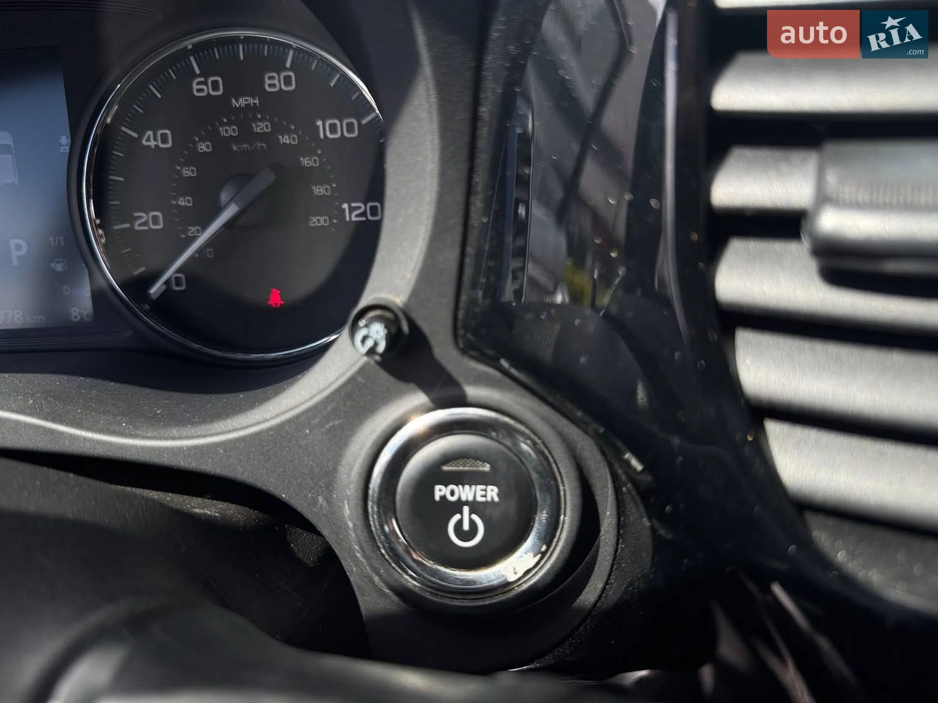 2019 Mitsubishi Outlander - мініатюра 24