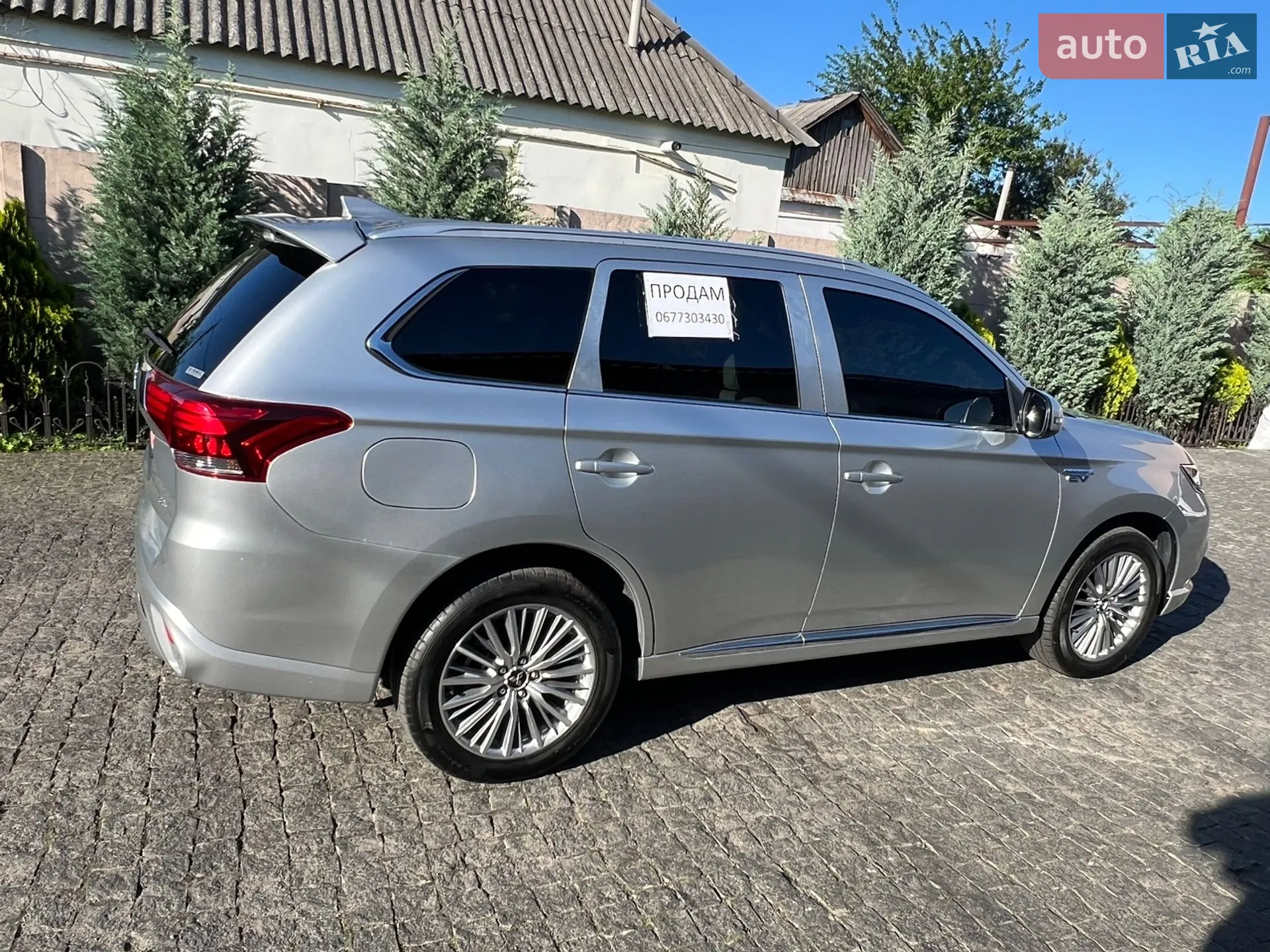 2021 Mitsubishi Outlander - мініатюра 5