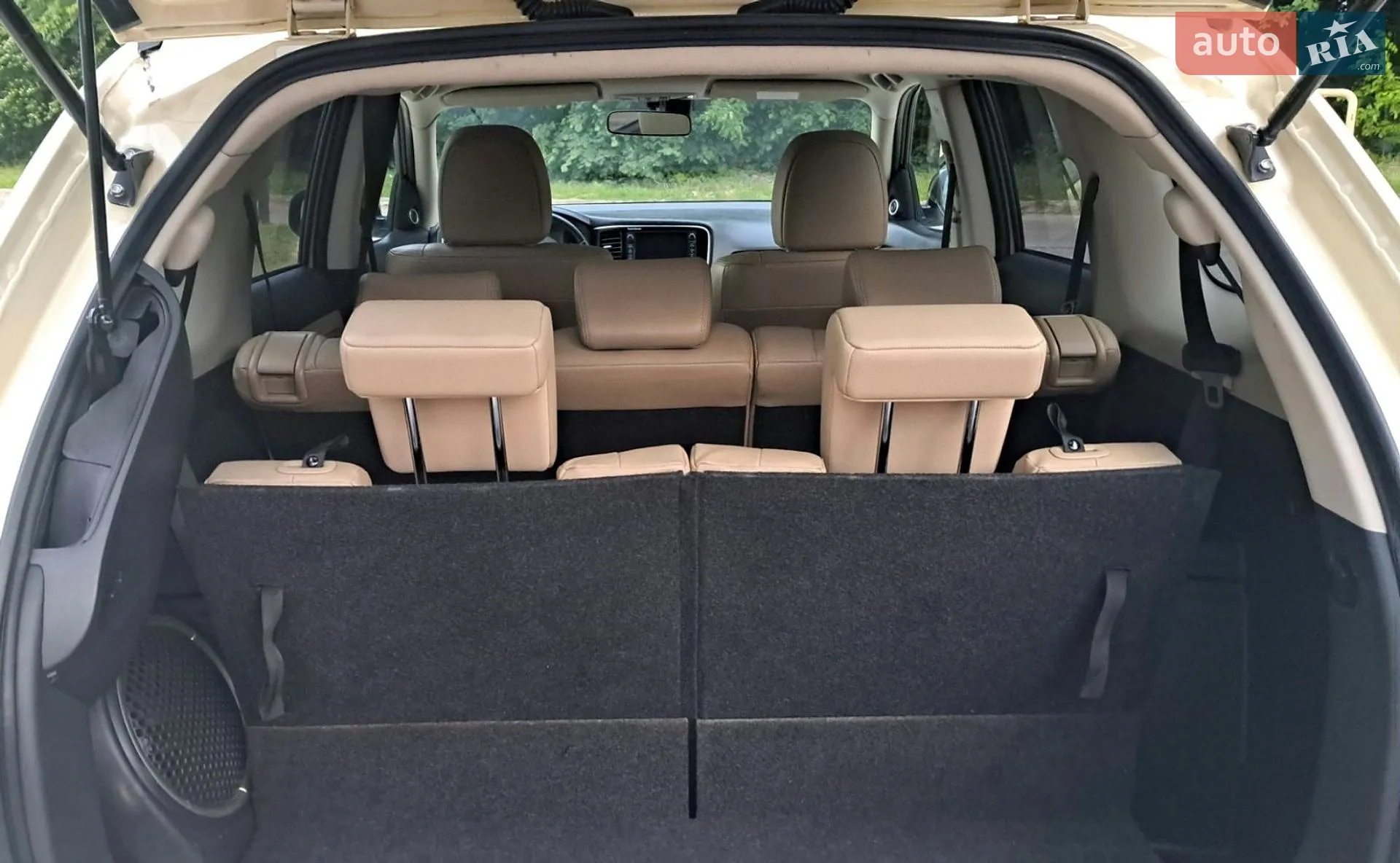 2012 Mitsubishi Outlander - мініатюра 22