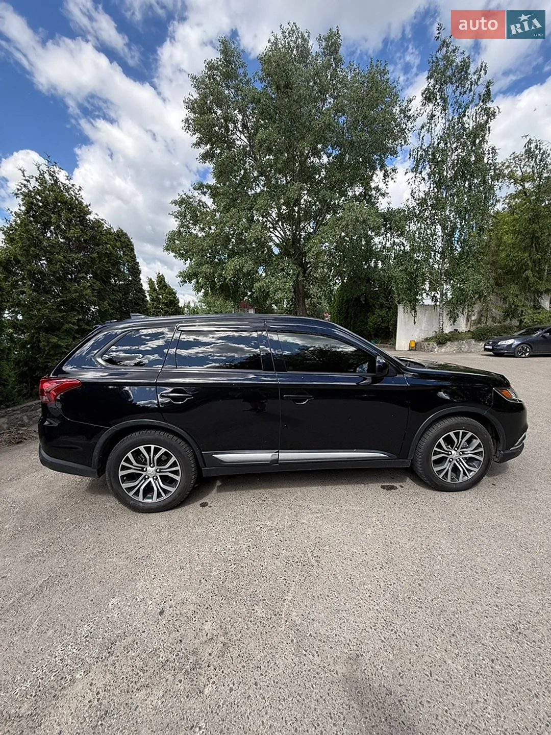 2016 Mitsubishi Outlander - мініатюра 10