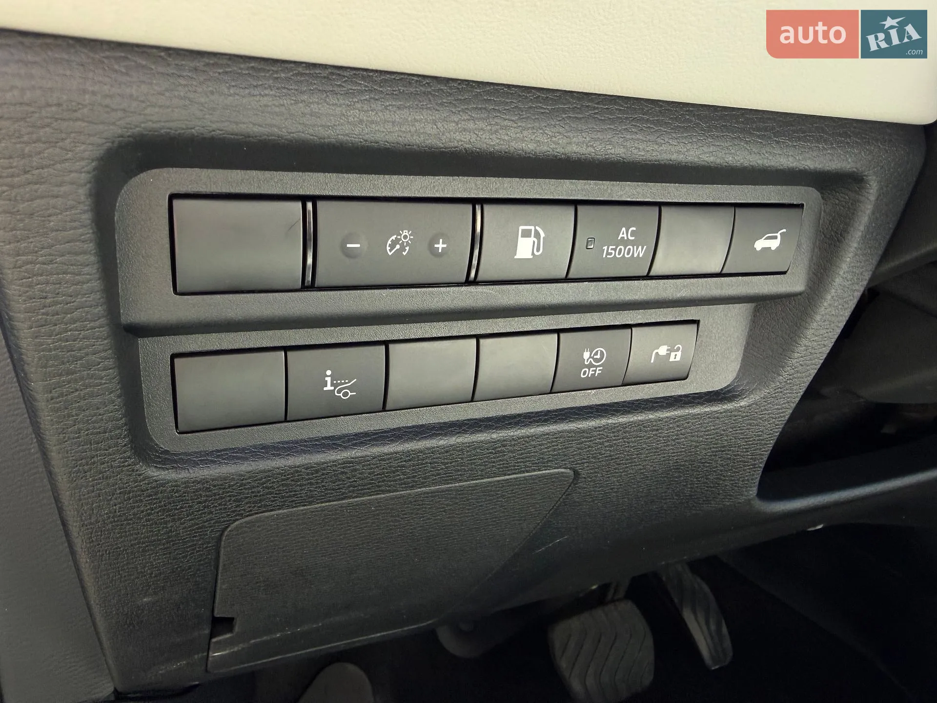 2023 Mitsubishi Outlander - мініатюра 40
