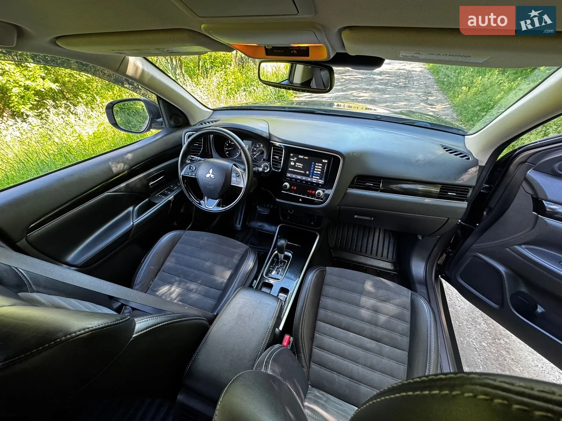 2019 Mitsubishi Outlander - мініатюра 13