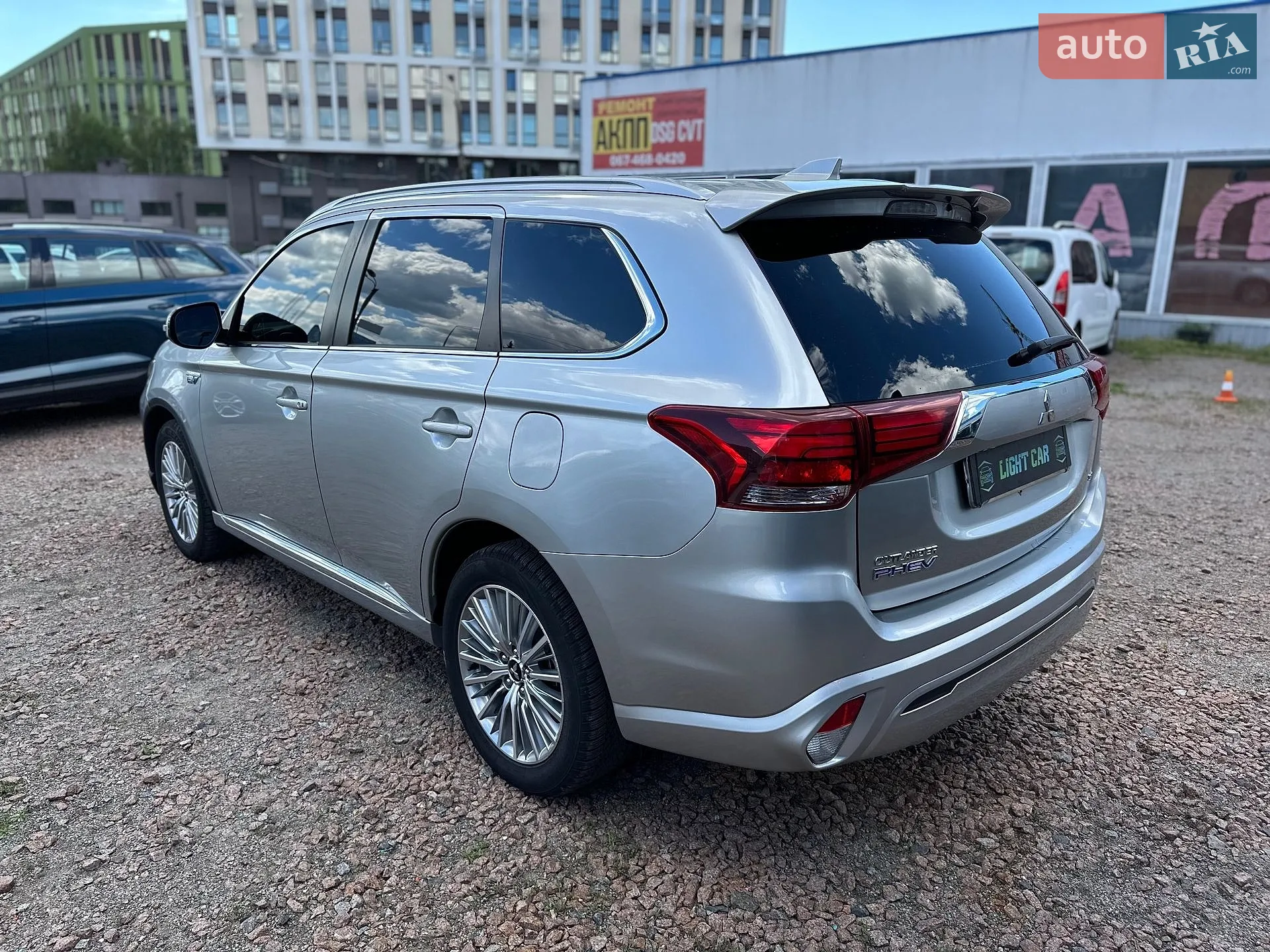 2022 Mitsubishi Outlander - мініатюра 5