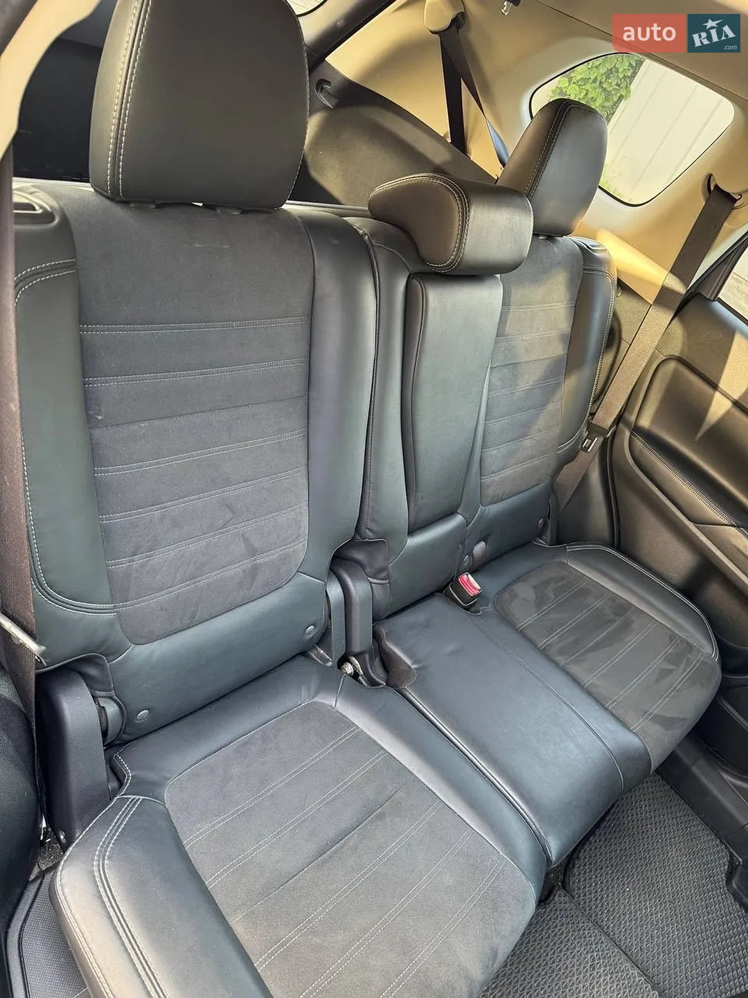2018 Mitsubishi Outlander - мініатюра 17