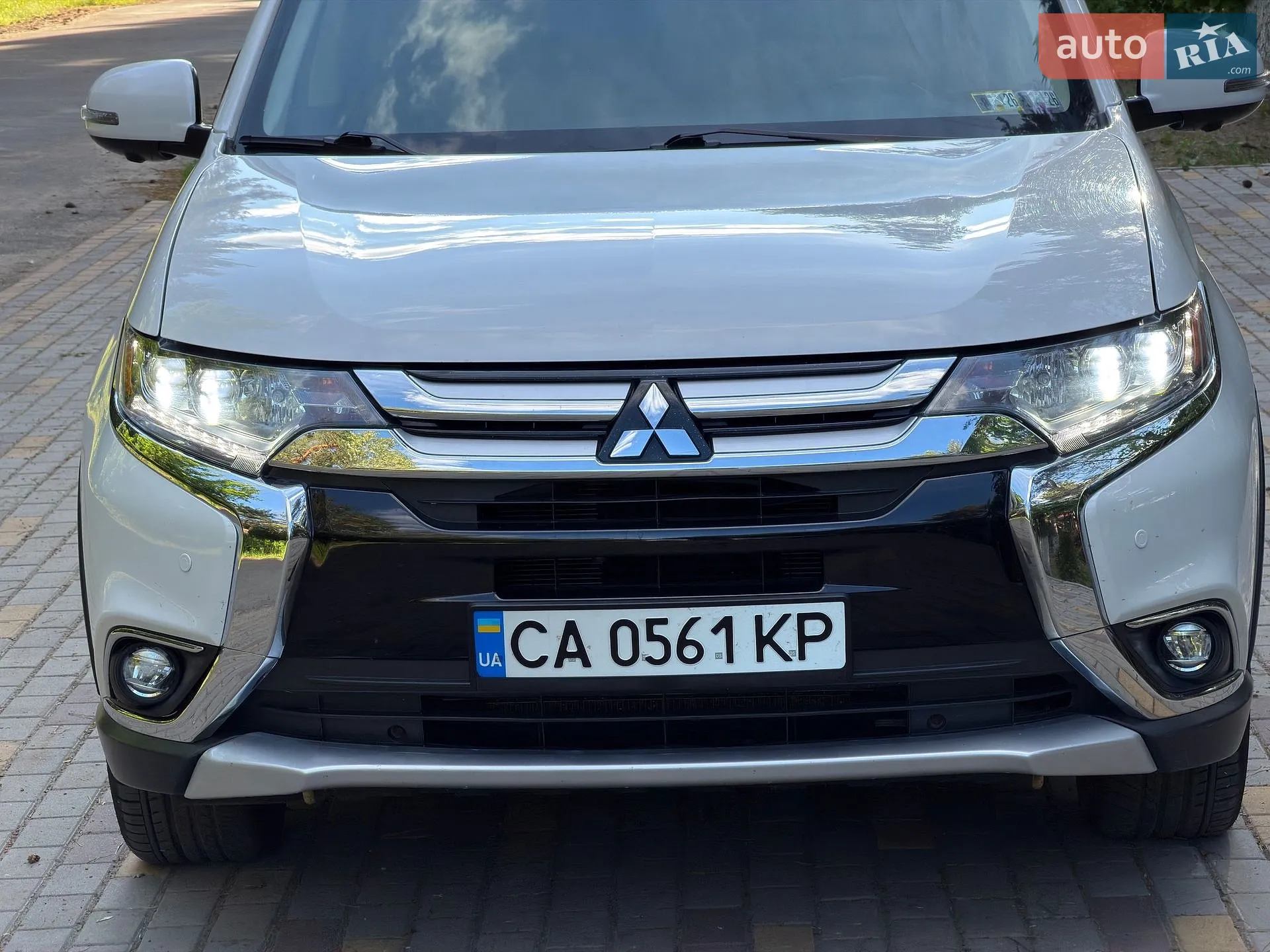 2018 Mitsubishi Outlander - мініатюра 15
