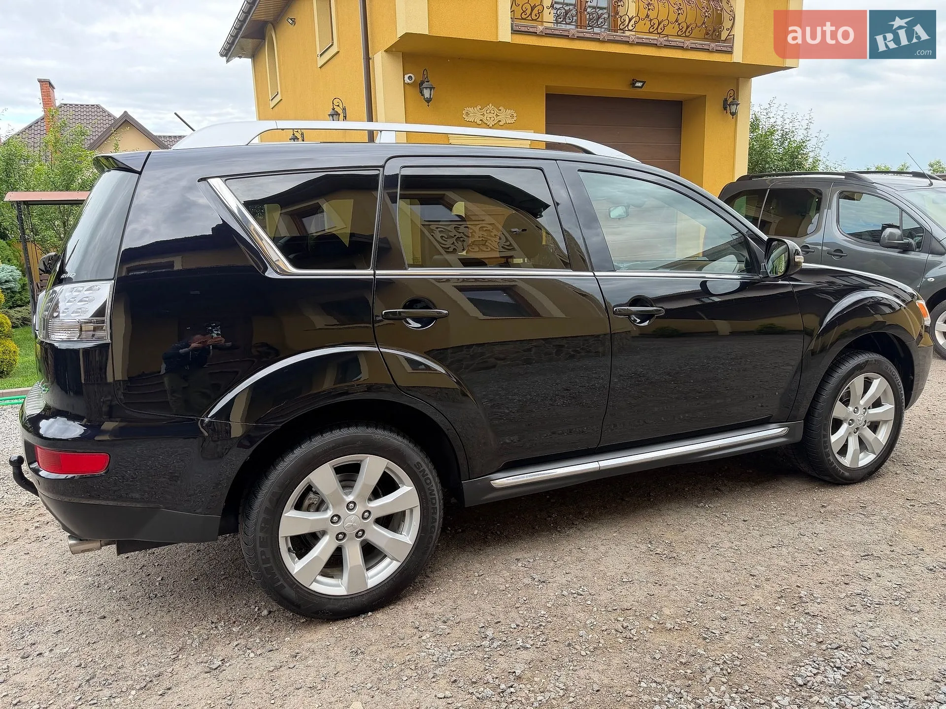 2011 Mitsubishi Outlander - мініатюра 10