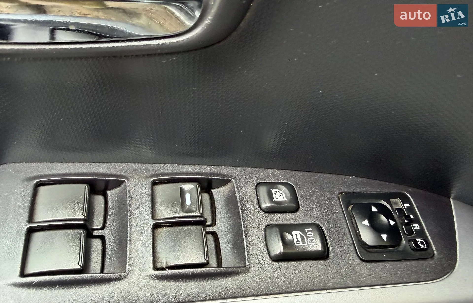 2011 Mitsubishi Outlander - мініатюра 50