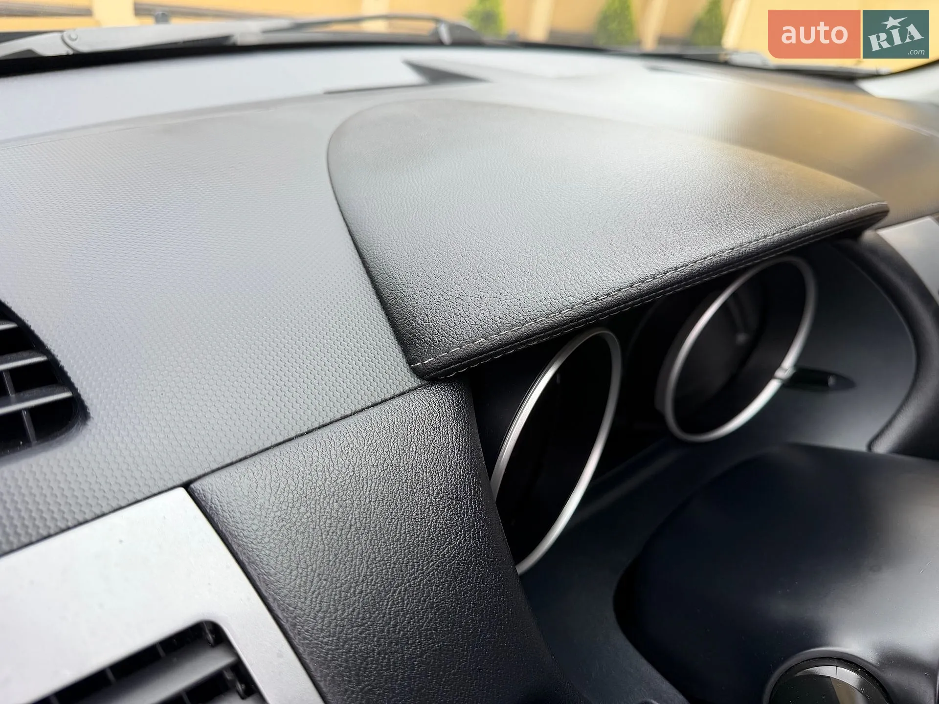 2011 Mitsubishi Outlander - мініатюра 56