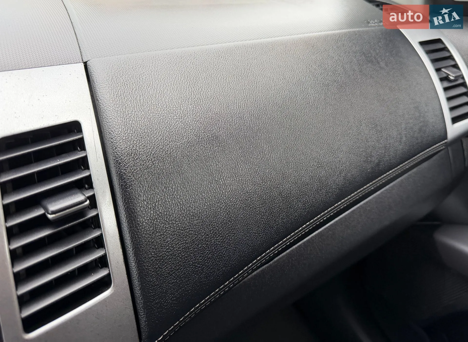 2011 Mitsubishi Outlander - мініатюра 64
