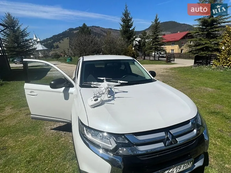 Mitsubishi Outlander