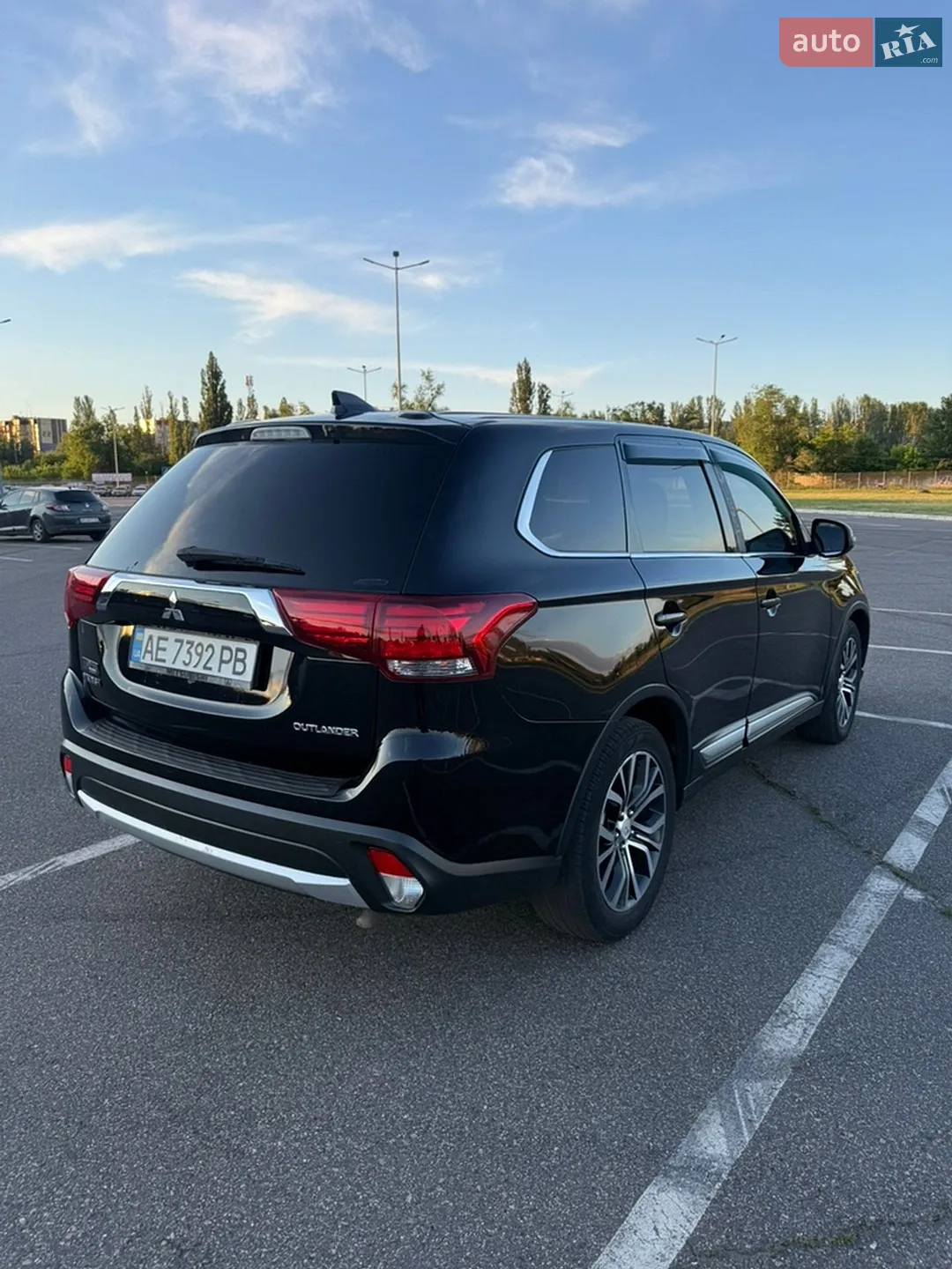 2017 Mitsubishi Outlander - мініатюра 7