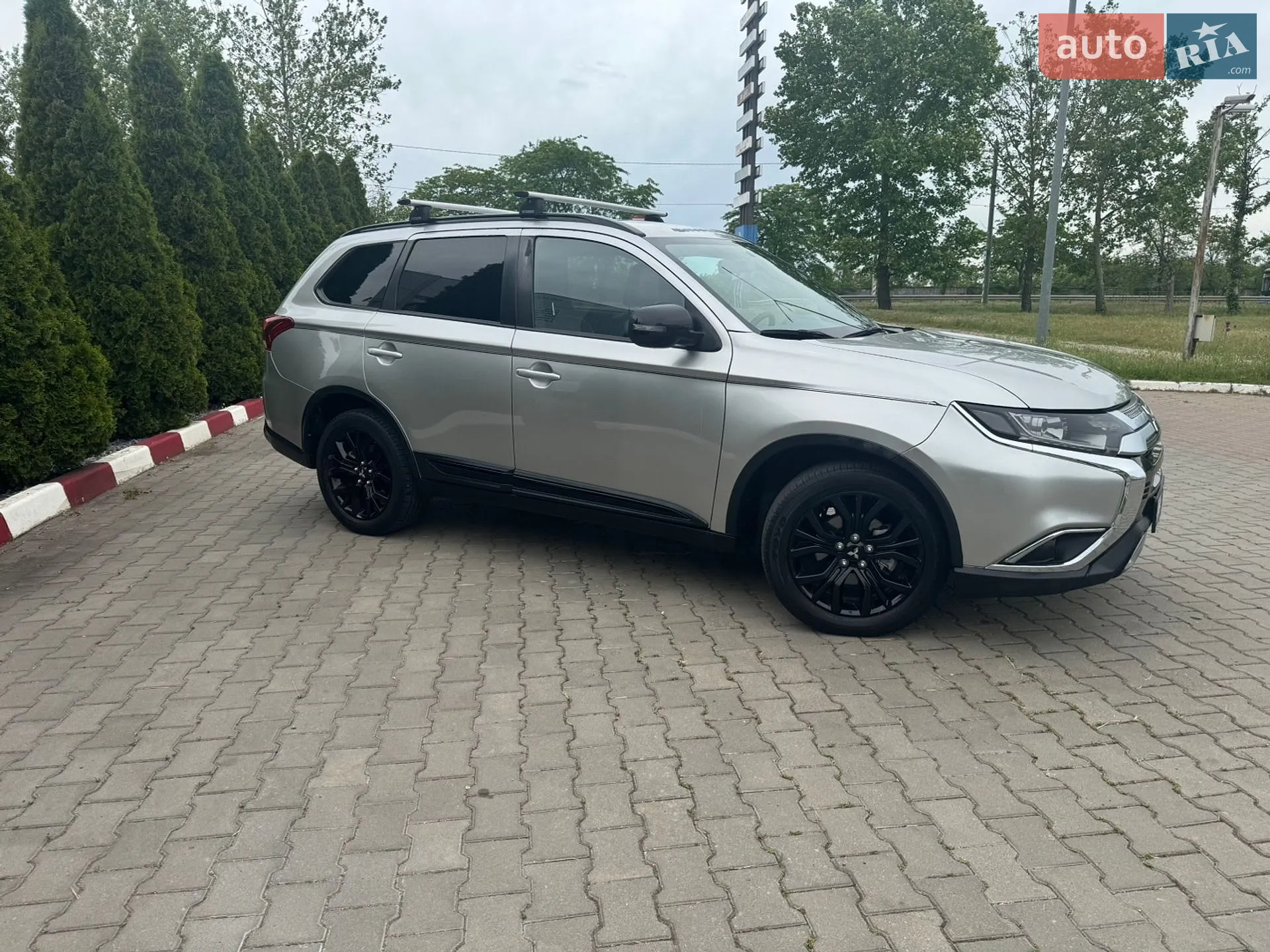 2018 Mitsubishi Outlander - мініатюра 4