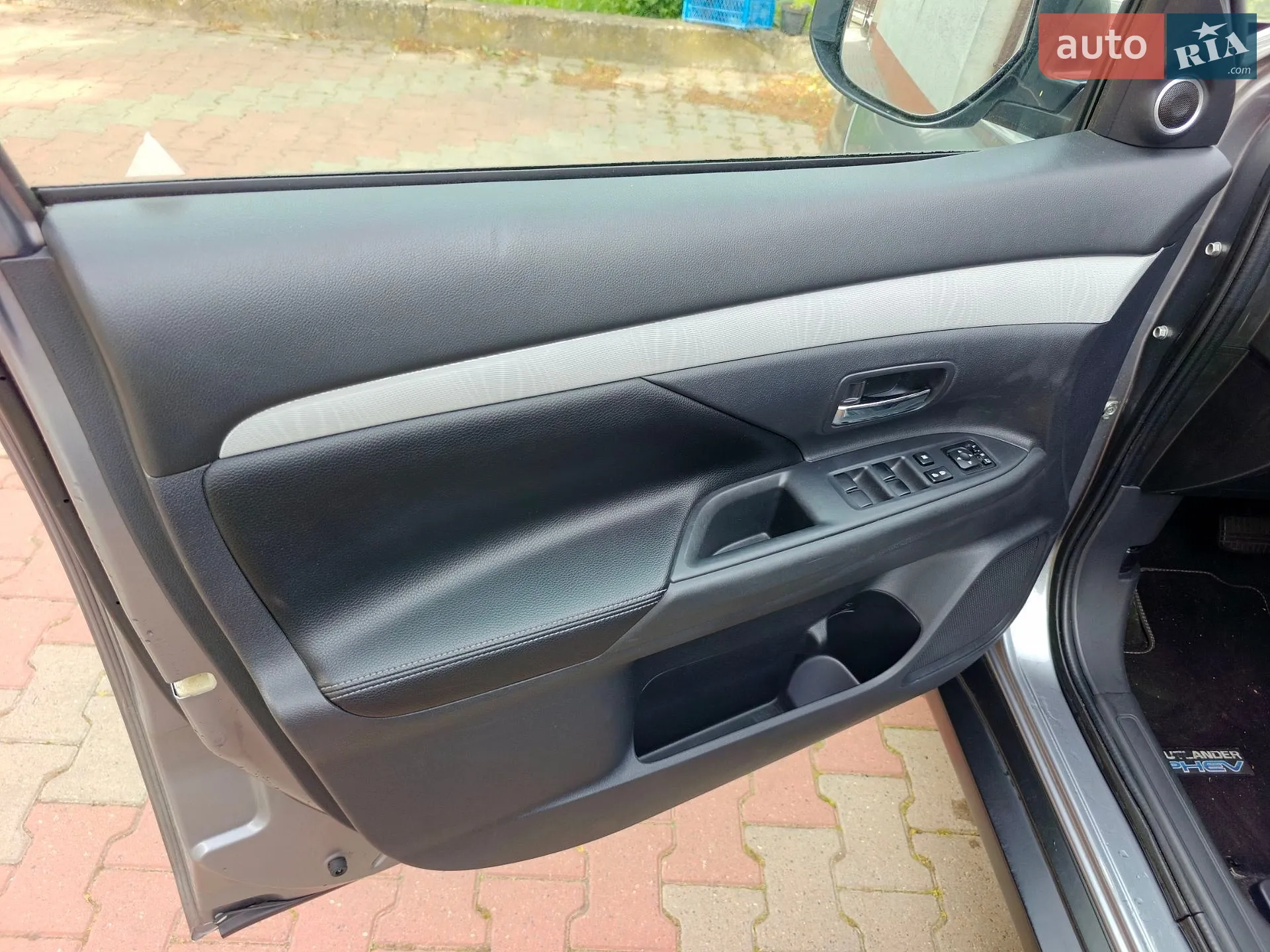 2015 Mitsubishi Outlander - мініатюра 18