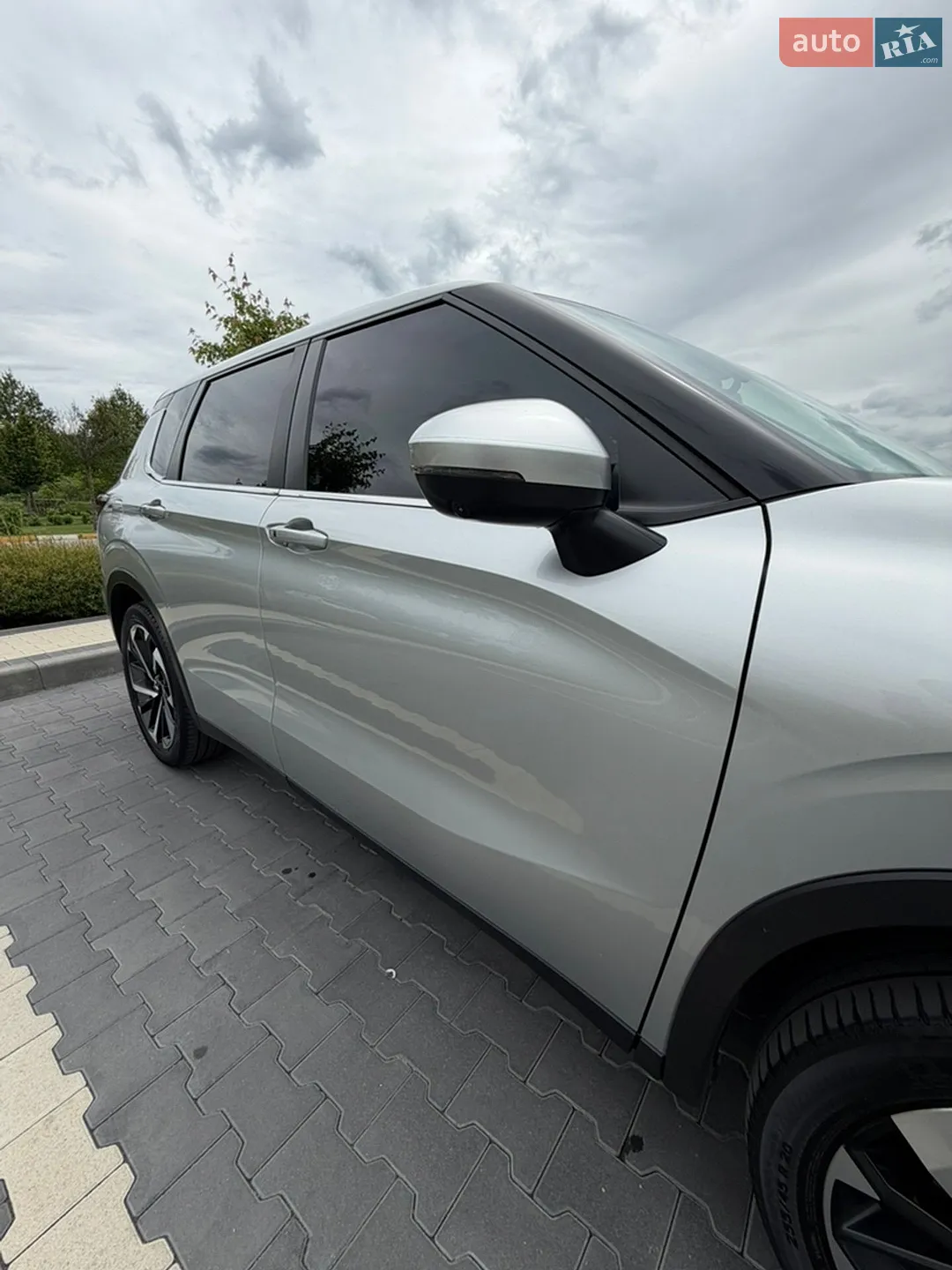 2021 Mitsubishi Outlander - мініатюра 24